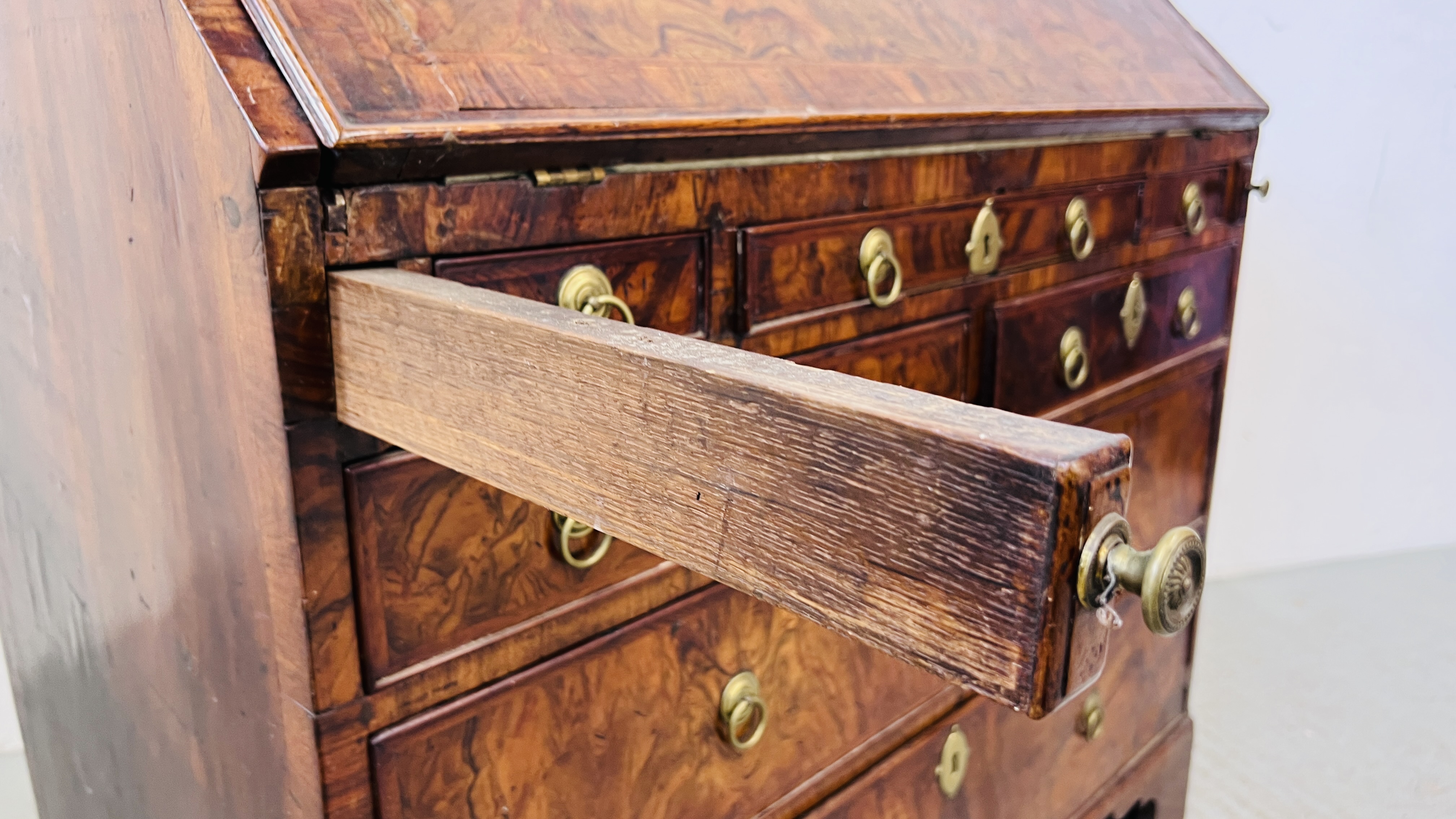 A GEORGE II FIGURED WALNUT BUREAU, THE FALLING FRONT ENCLOSING FITTED INTERIOR, - Image 17 of 17