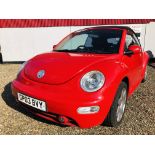 VOLKSWAGEN BEETLE CABRIOLET CONVERTIBLE - GP03 BVY. FIRST REG: 23.05.2003. RED. 1984cc. PETROL.