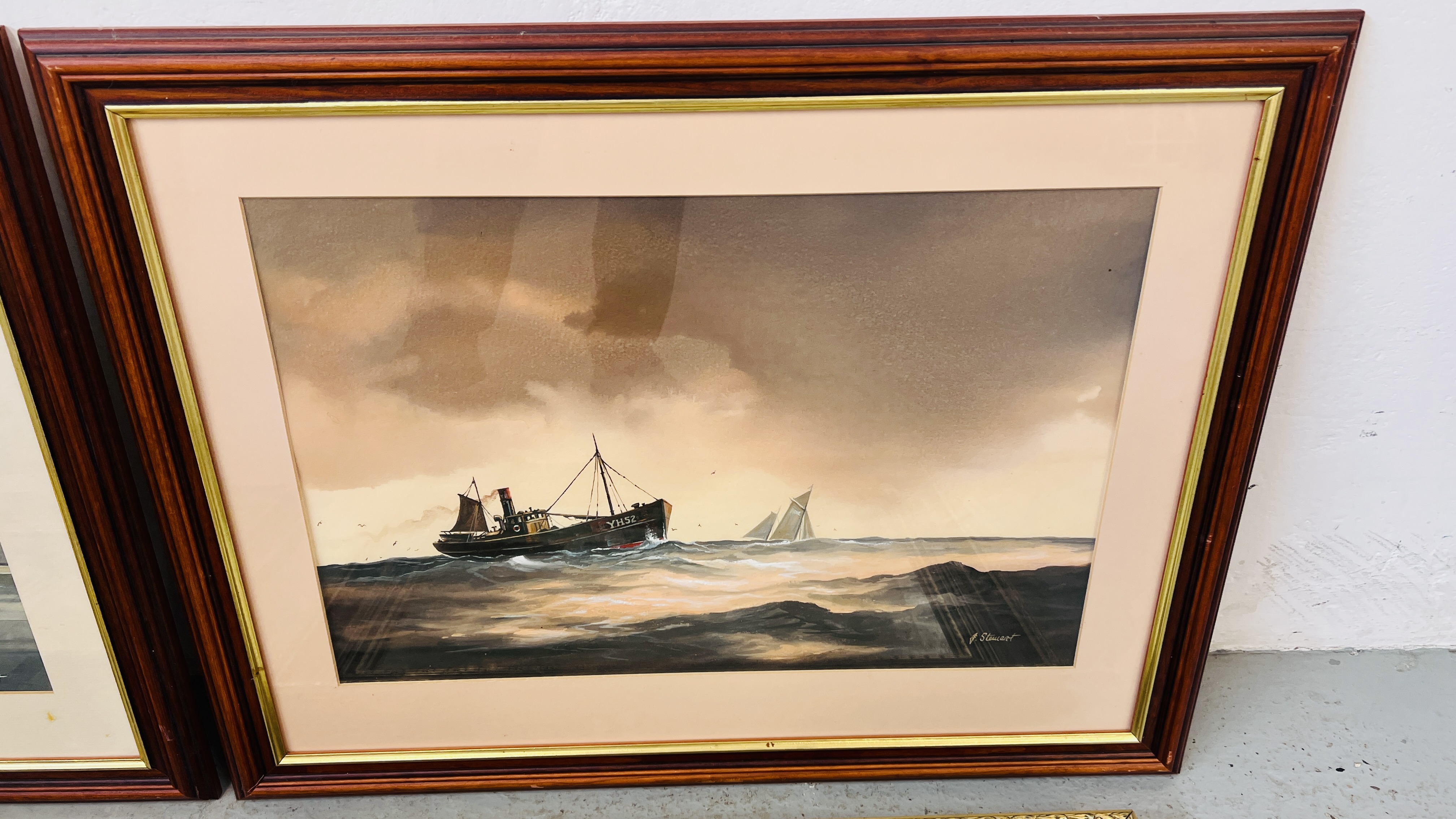 AN ORIGINAL OIL ON BOARD, TRAWLERS BEARING SIGNATURE EDWARD PEARCE WIDTH 39CM. HEIGHT 29CM. - Image 5 of 6