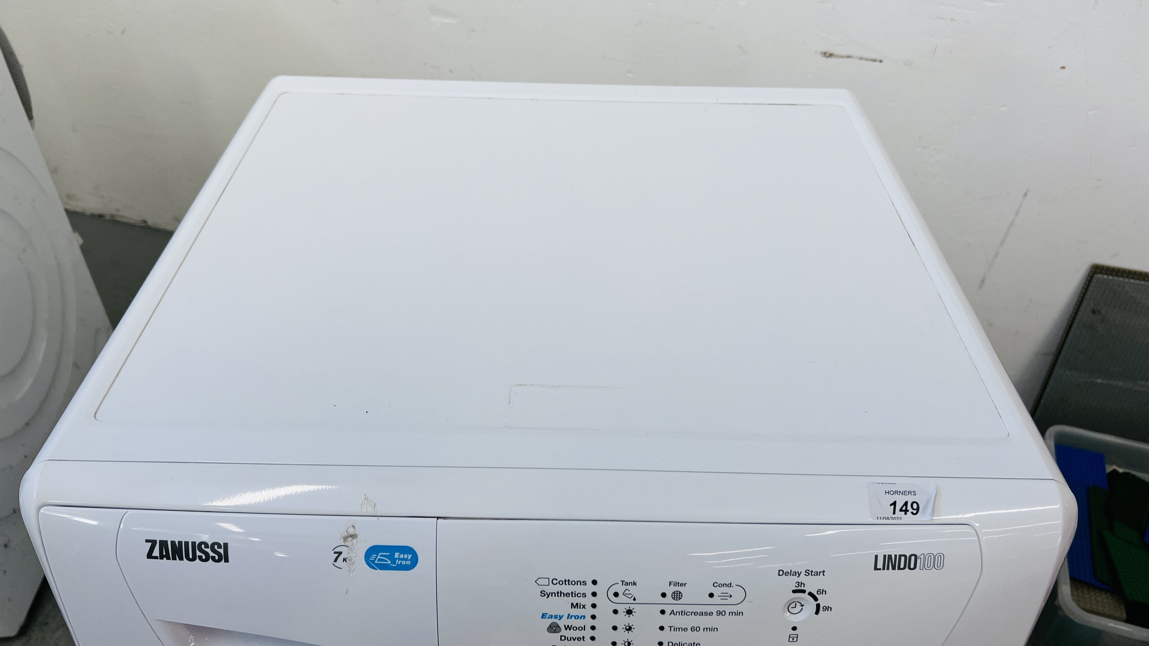 ZANUSSI LINDO 100 TUMBLE DRYER - SOLD AS SEEN. - Image 9 of 9