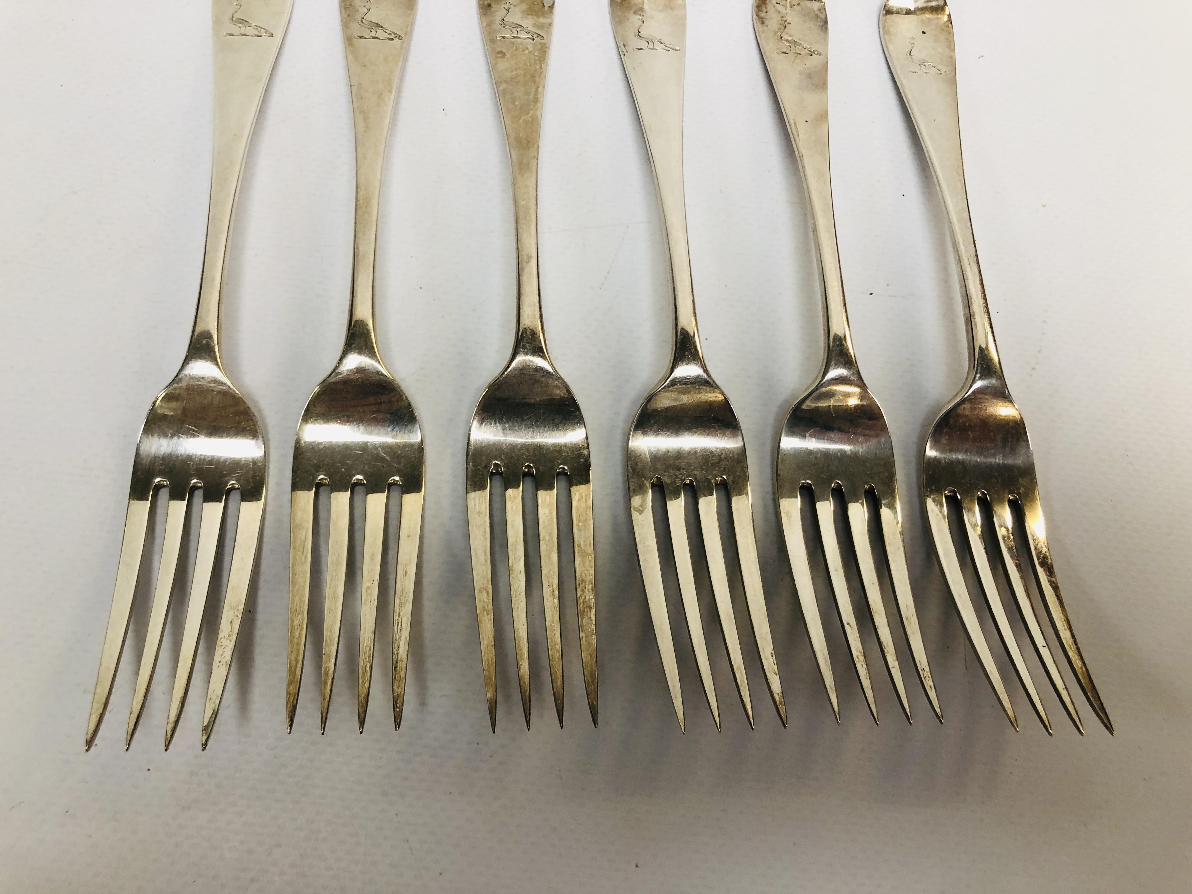 A SET OF SIX SILVER VICTORIAN DESSERT FORKS, HANOVERIAN PATTERN, ENGRAVED WITH A PEACOCK CREST, - Image 3 of 7