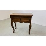 A STAINED PINE SINGLE DRAWER HALL TABLE 77CM X 34CM X 76CM.