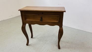 A STAINED PINE SINGLE DRAWER HALL TABLE 77CM X 34CM X 76CM.