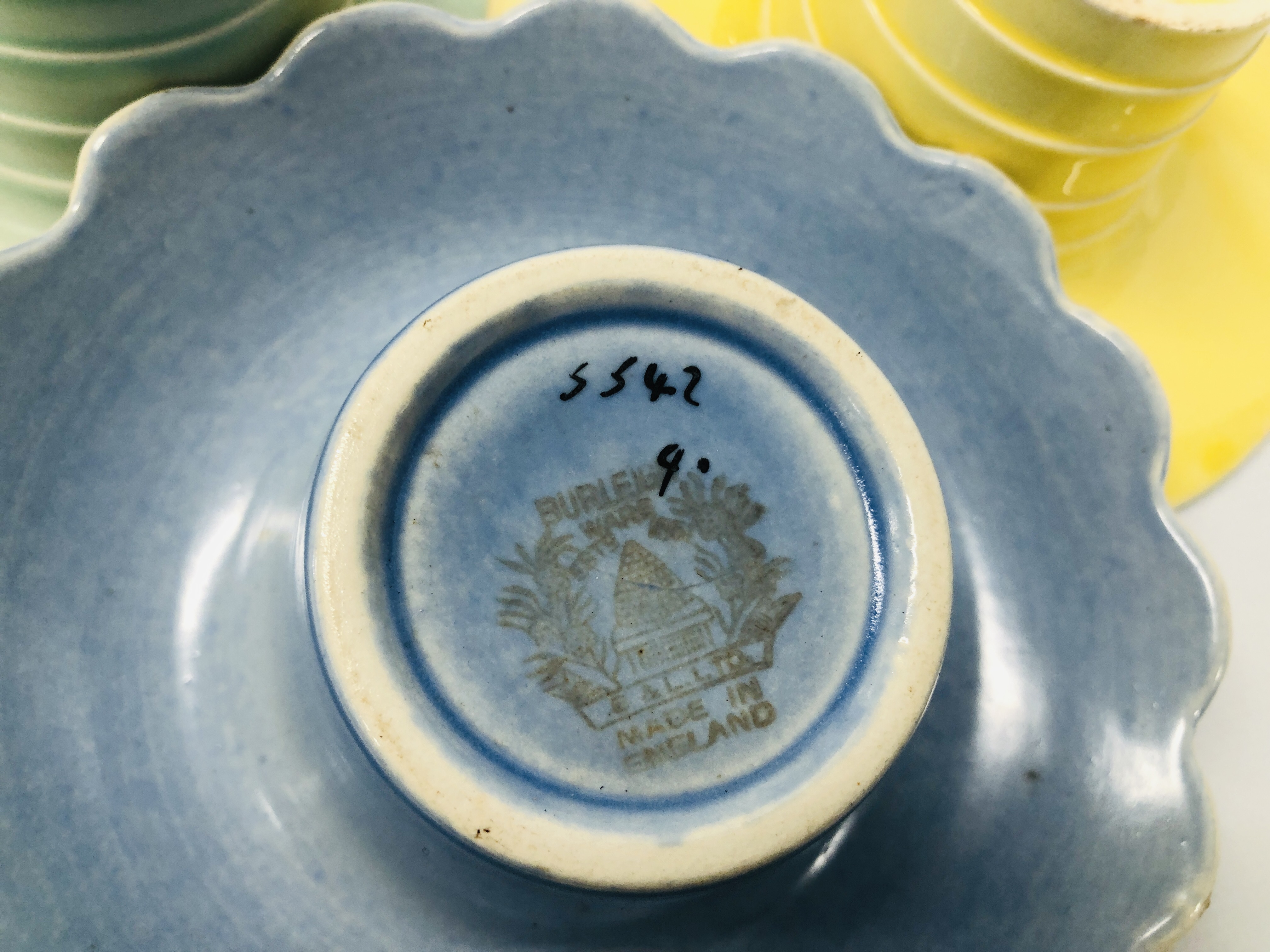 3 X BURLEIGH WARE DECORATIVE DISHES ONE IN THE CLARICE CLIFF WATER LILY DESIGN + 5 BURLEIGH WARE - Image 5 of 11