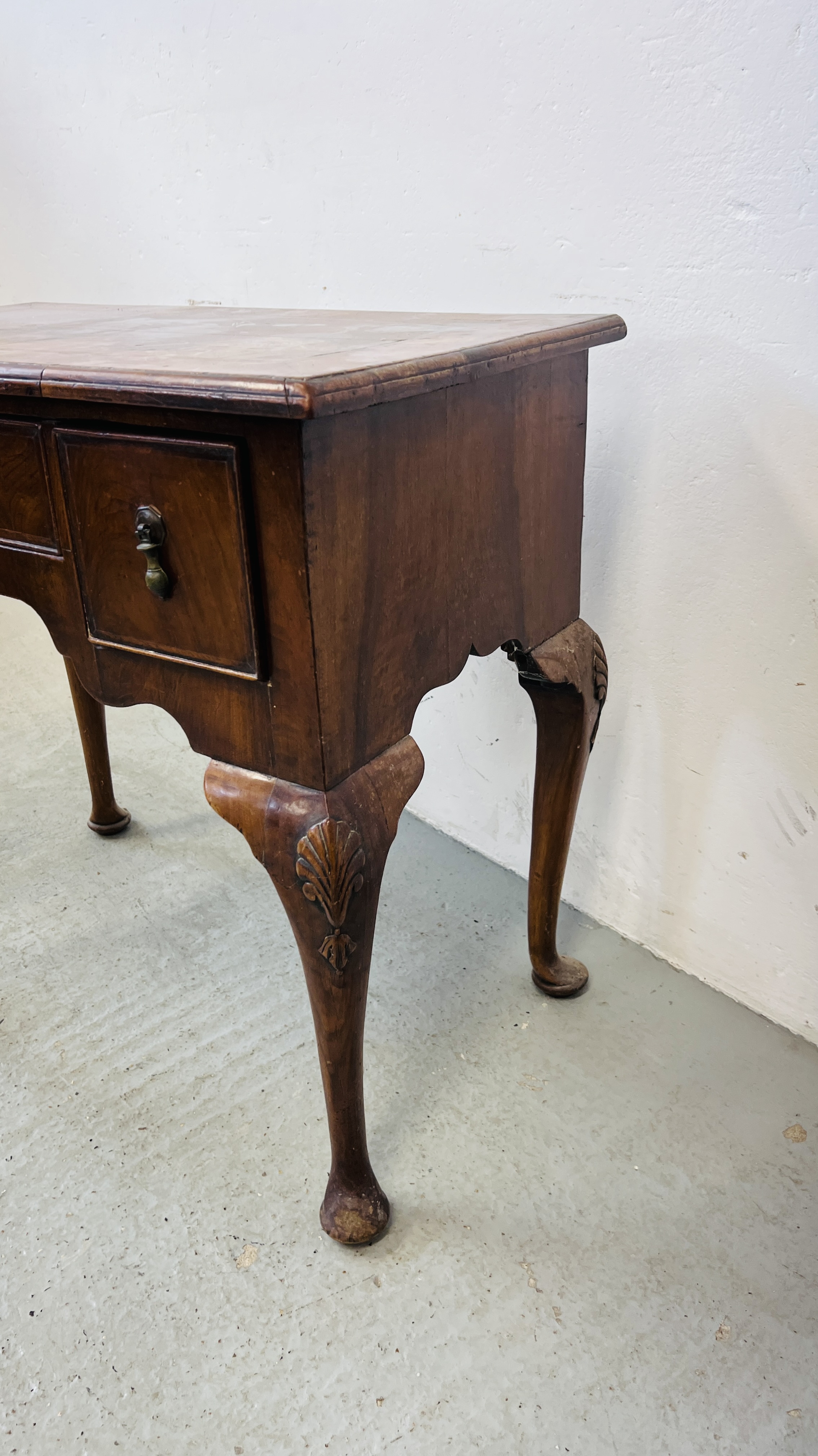 A WALNUT THREE DRAWER LOWBOY ON CABRIOLE LEGS, C18th AND LATTER, 77CM. - Image 5 of 10