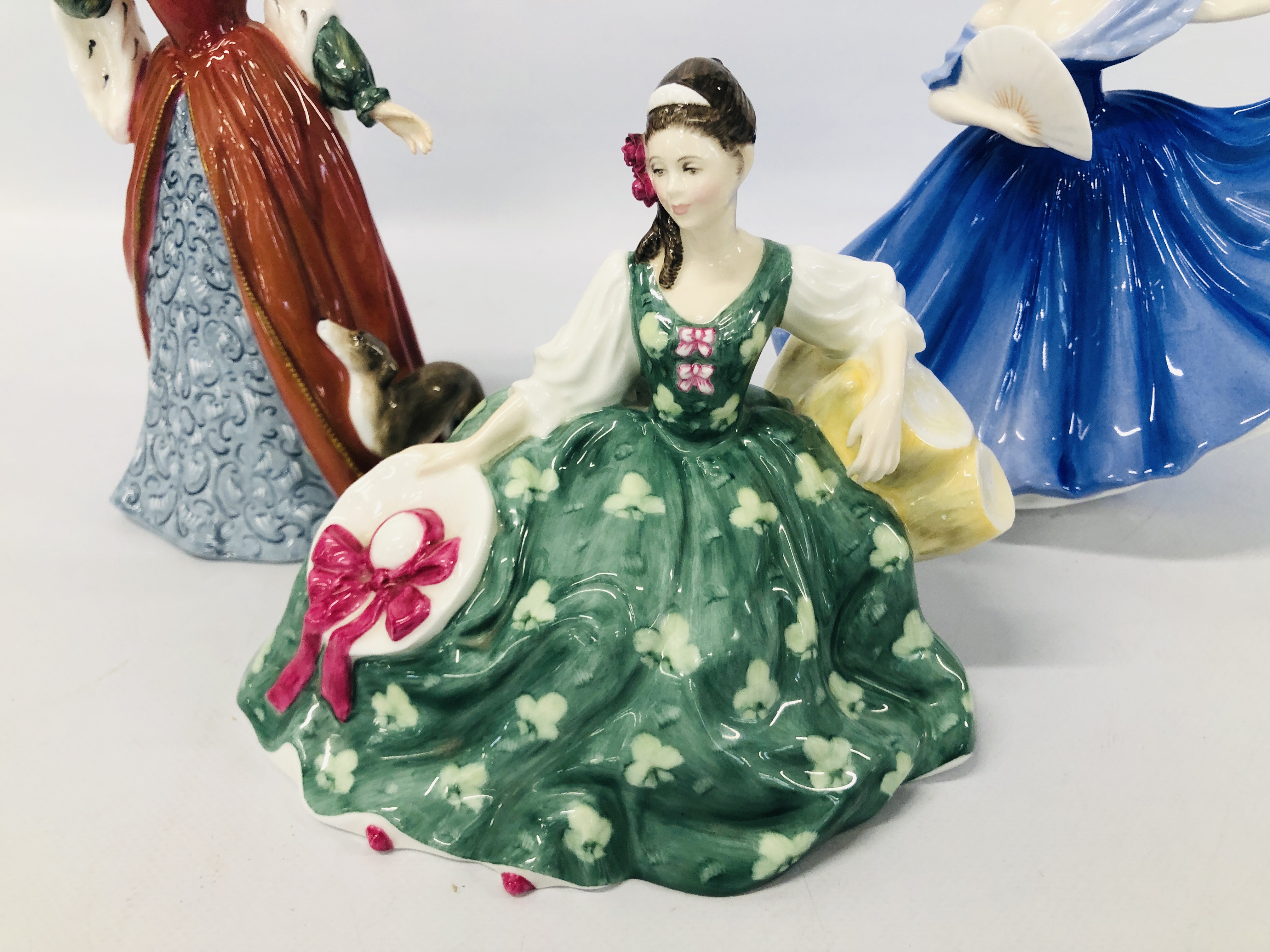 THREE ROYAL DOULTON FIGURES TO INCLUDE ELYSE HN 2474, - Bild 2 aus 8