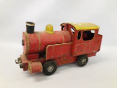 A VINTAGE TRI-ANG "PUFF PUFF" TIN PLATE TOY TRAIN, LENGTH 45CM.