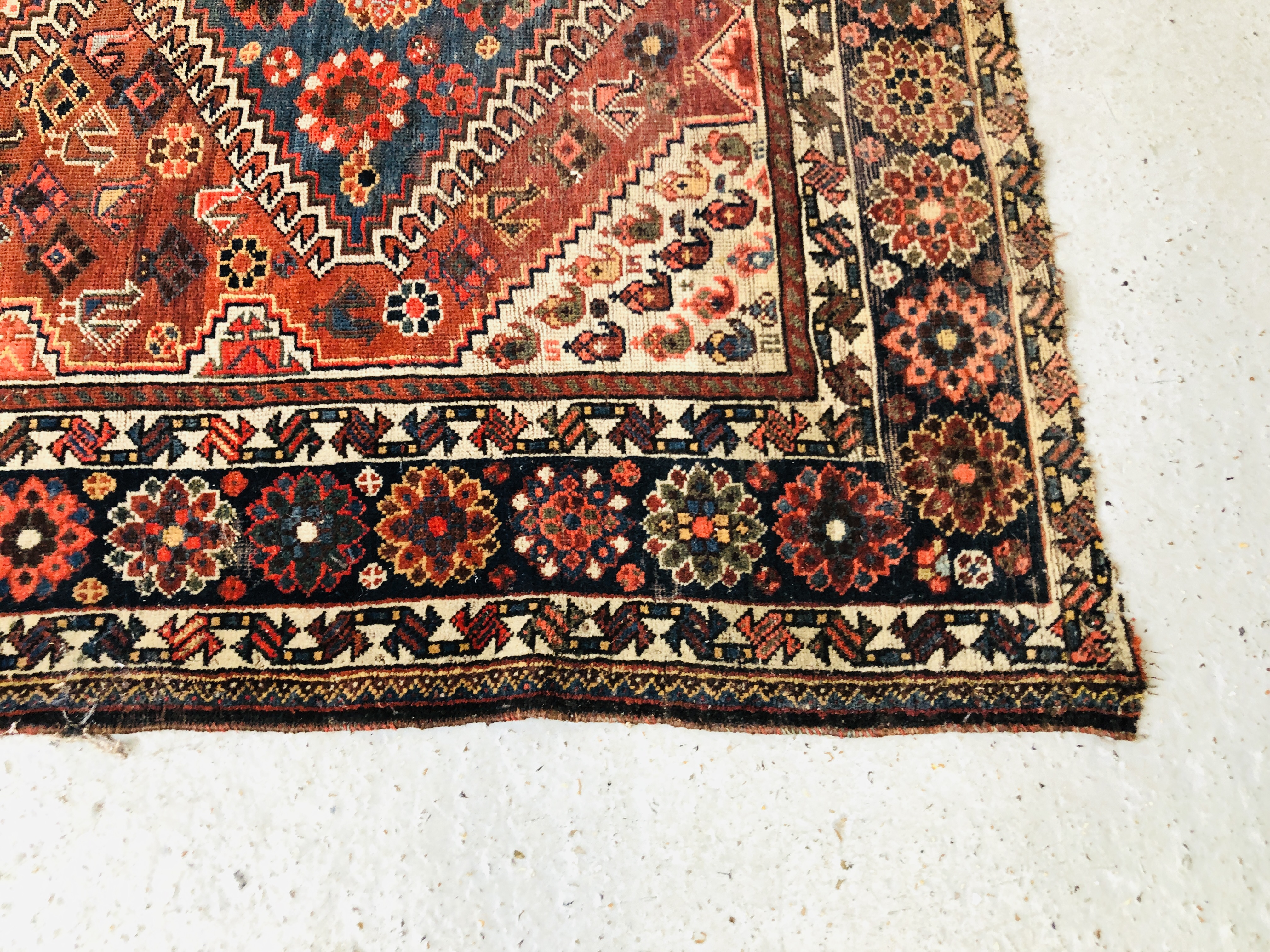 AN EASTERN RUG, - Image 5 of 7