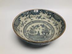 AN C18th DELFT PUNCH BOWL, PROBABLY LAMBETH, c.1760, 35CM (DAMAGE TO FOOT RING).