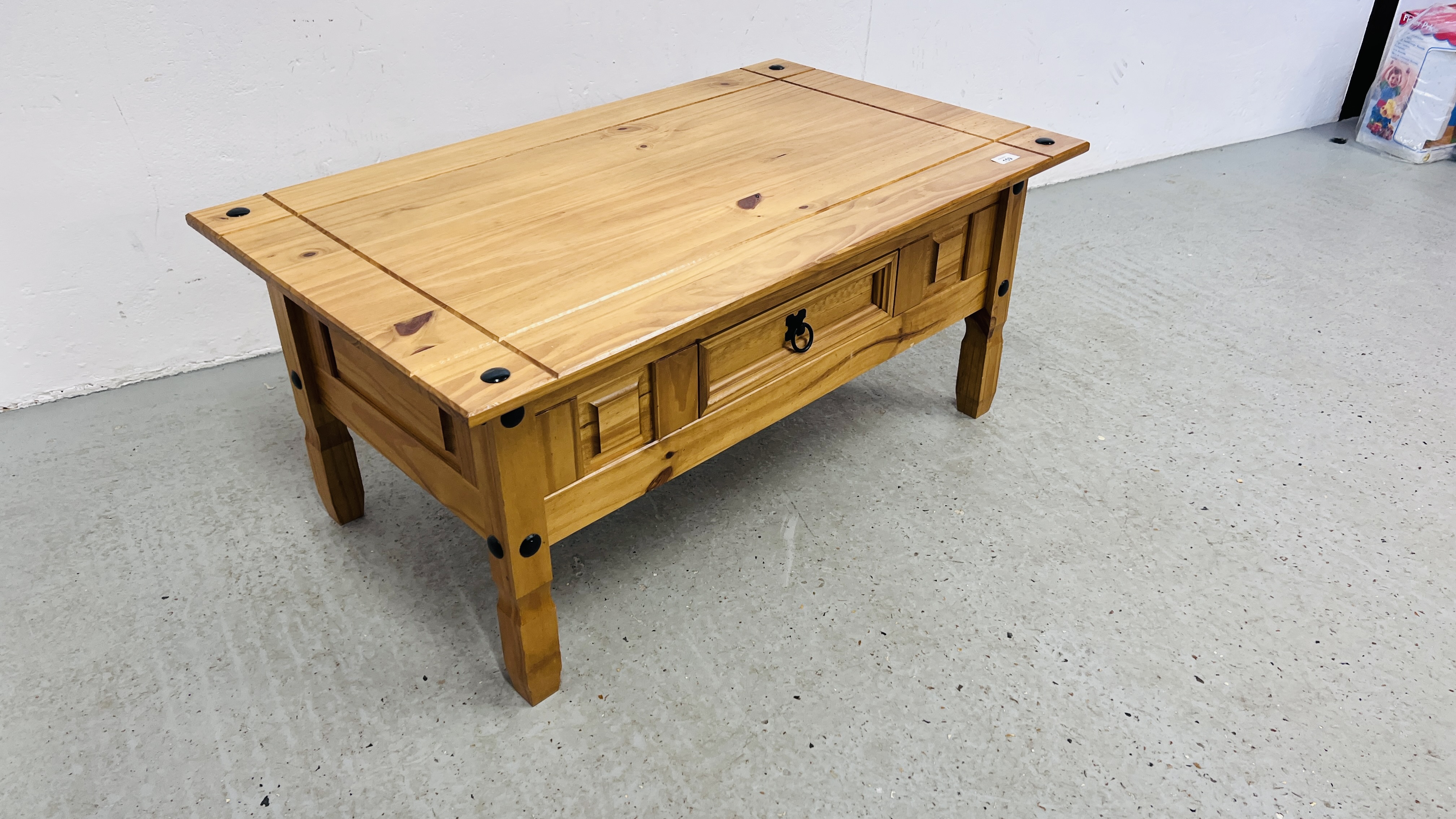 A MEXICAN PINE COFFEE TABLE WITH DRAWER W 101CM, D 61CM, H 45CM. - Image 2 of 6