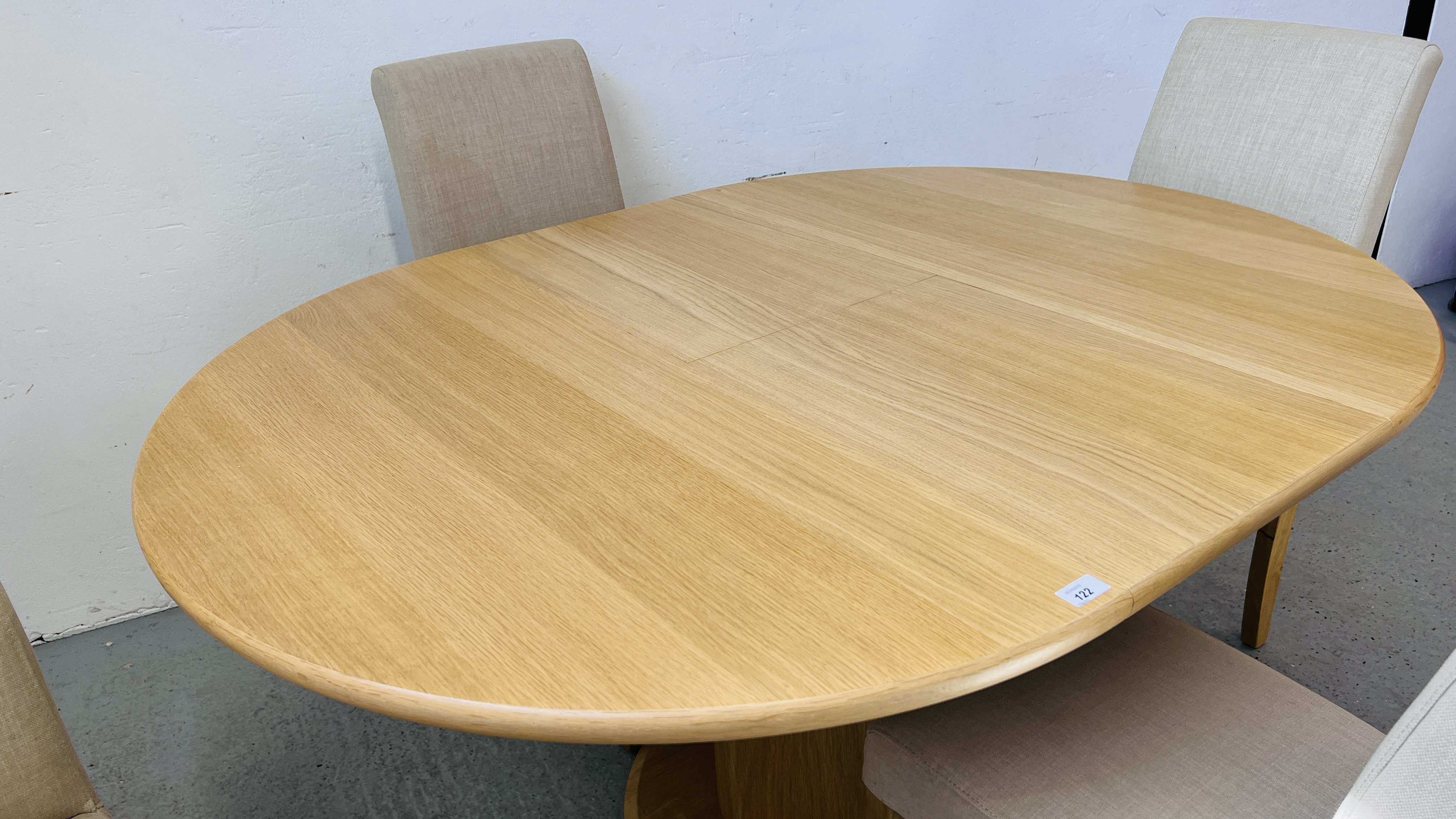 GOOD QUALITY MODERN BEECHWOOD FINISH CIRCULAR EXTENDING DINING TABLE ON SINGLE PEDESTAL BASE DIA. - Image 10 of 11