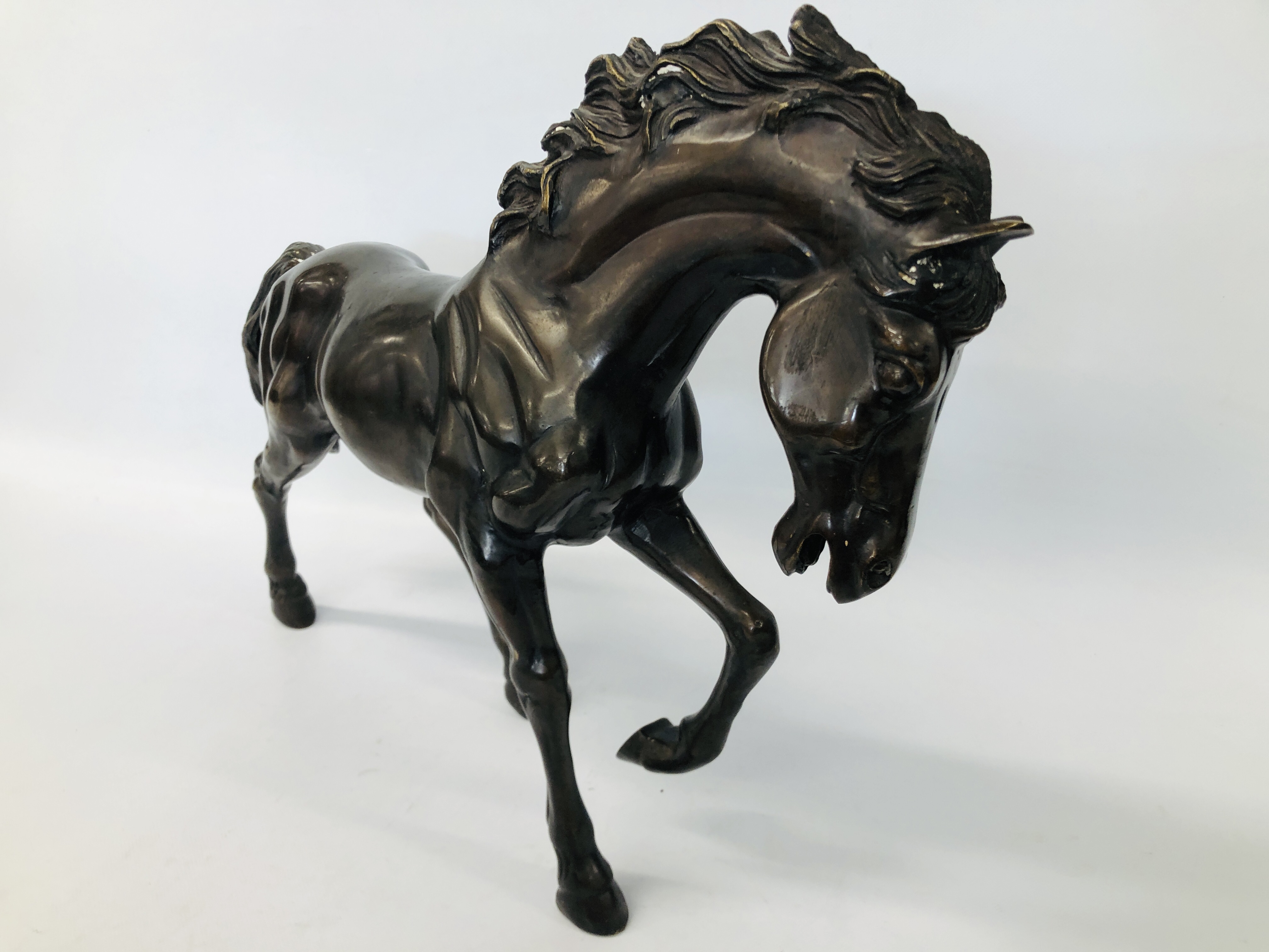 IMPRESSIVE BRONZE C20TH. HORSE STUDY HEIGHT 43CM. WIDTH 56CM. - Image 5 of 6