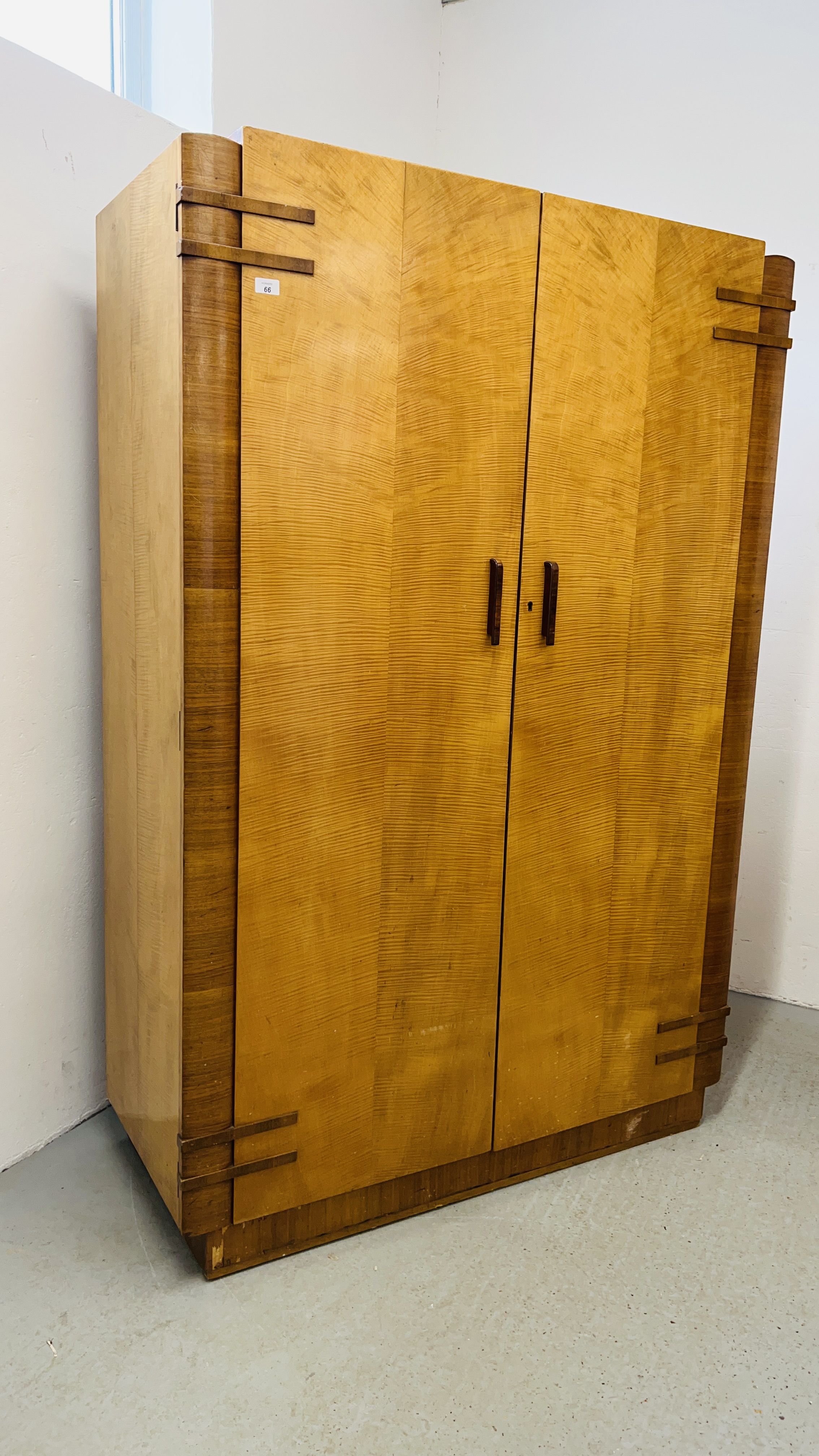 A 1930's ART DECO MAPLE FINISH WARDROBE AND MATCHING TALLBOY (WARDROBE W 123CM, D 53CM, H 185CM. - Image 10 of 19