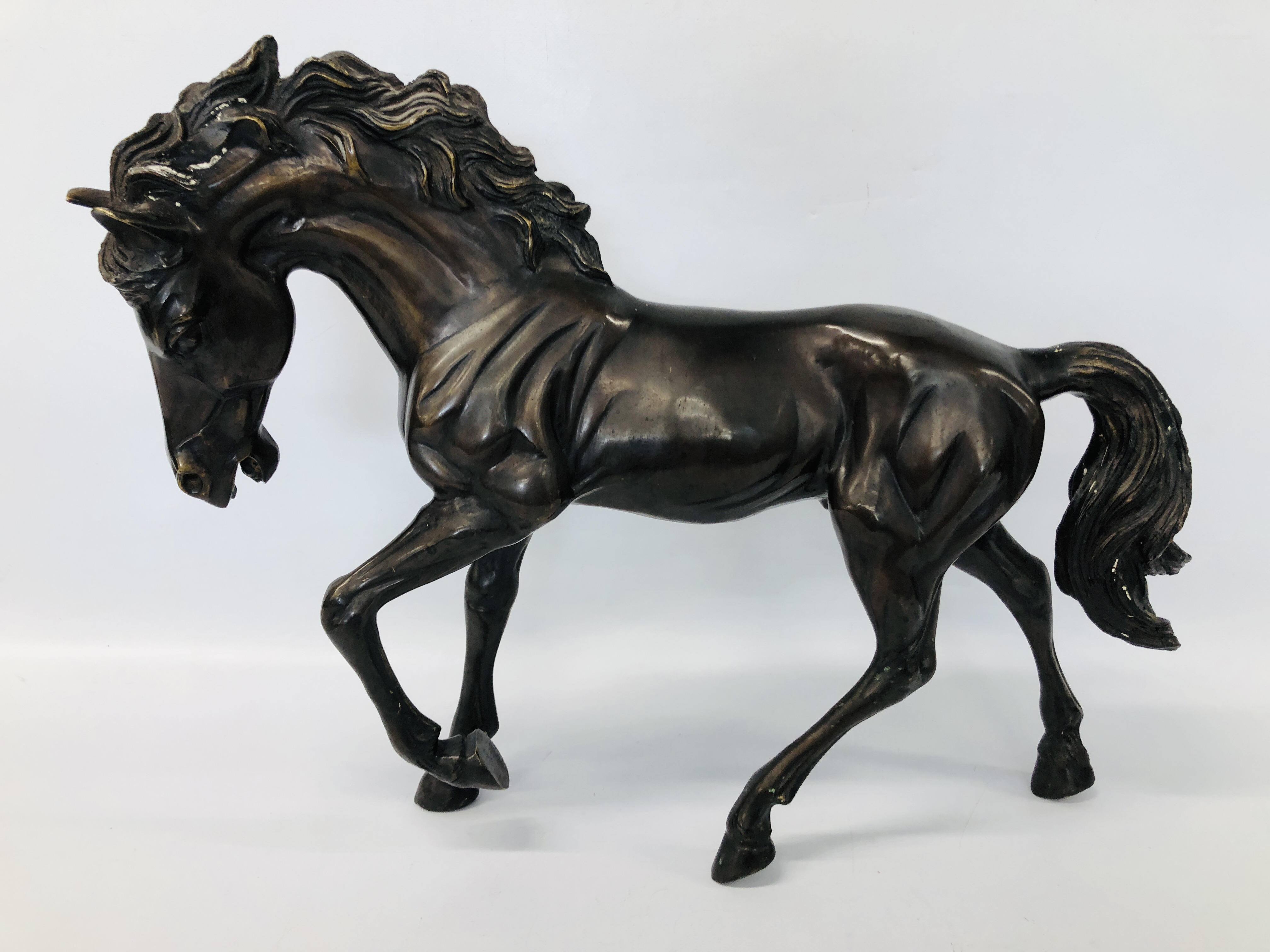 IMPRESSIVE BRONZE C20TH. HORSE STUDY HEIGHT 43CM. WIDTH 56CM.