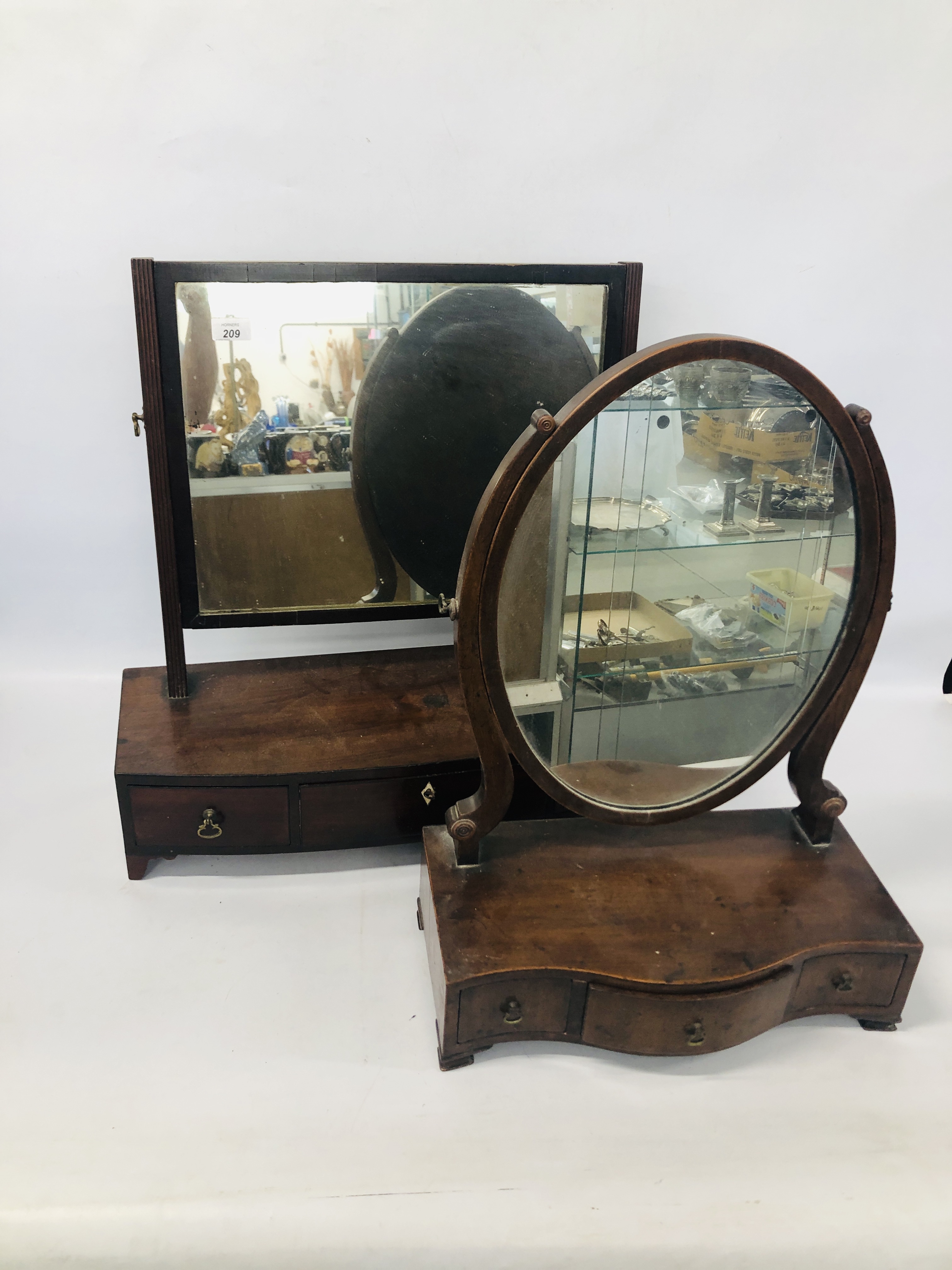 A C19th MAHOGANY THREE DRAWER TOILET MIRROR, A/F,