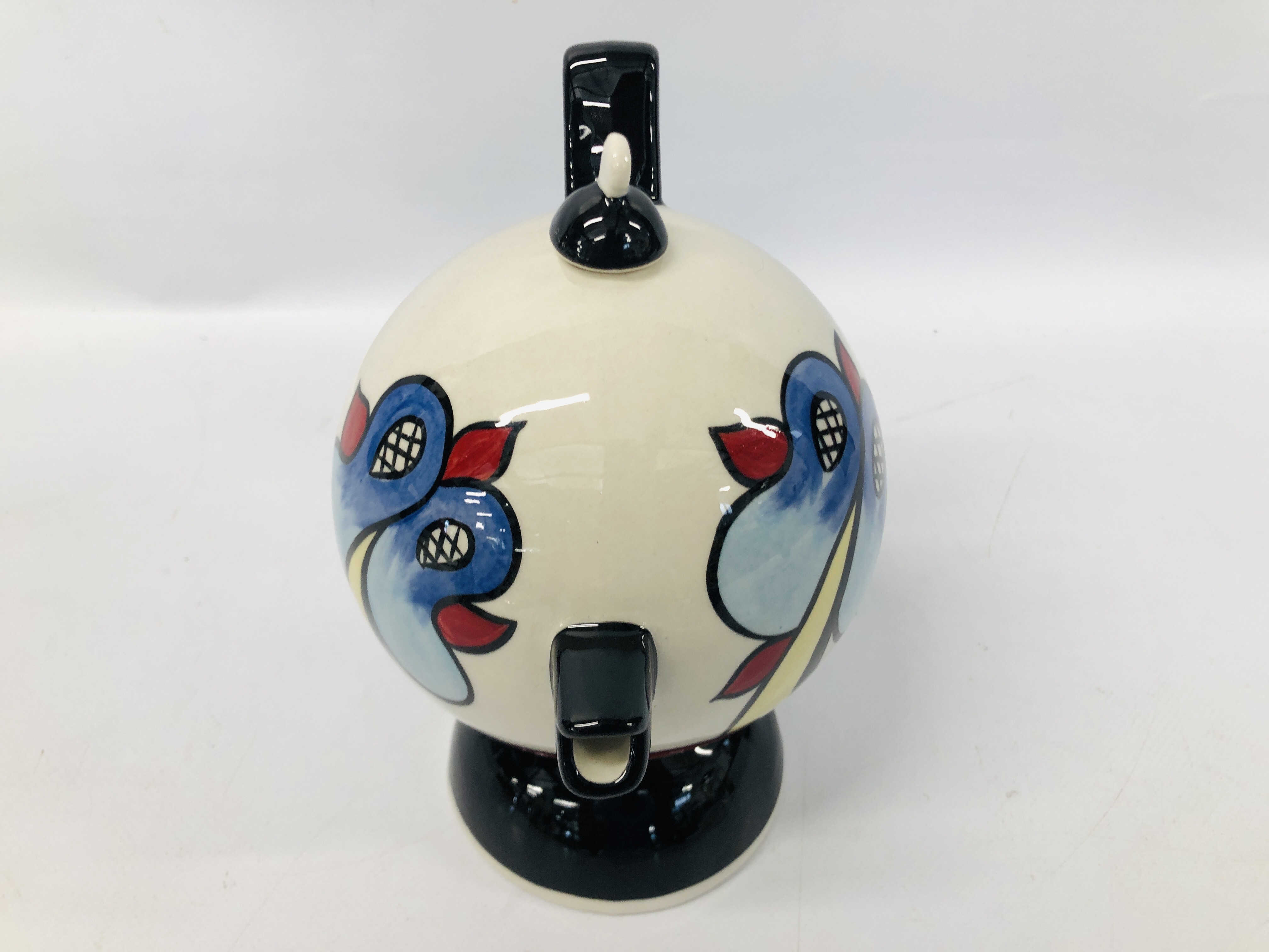 A LORNA BAILEY TEA POT "LAKESIDE PATTERN" SIGNED. - Image 2 of 5