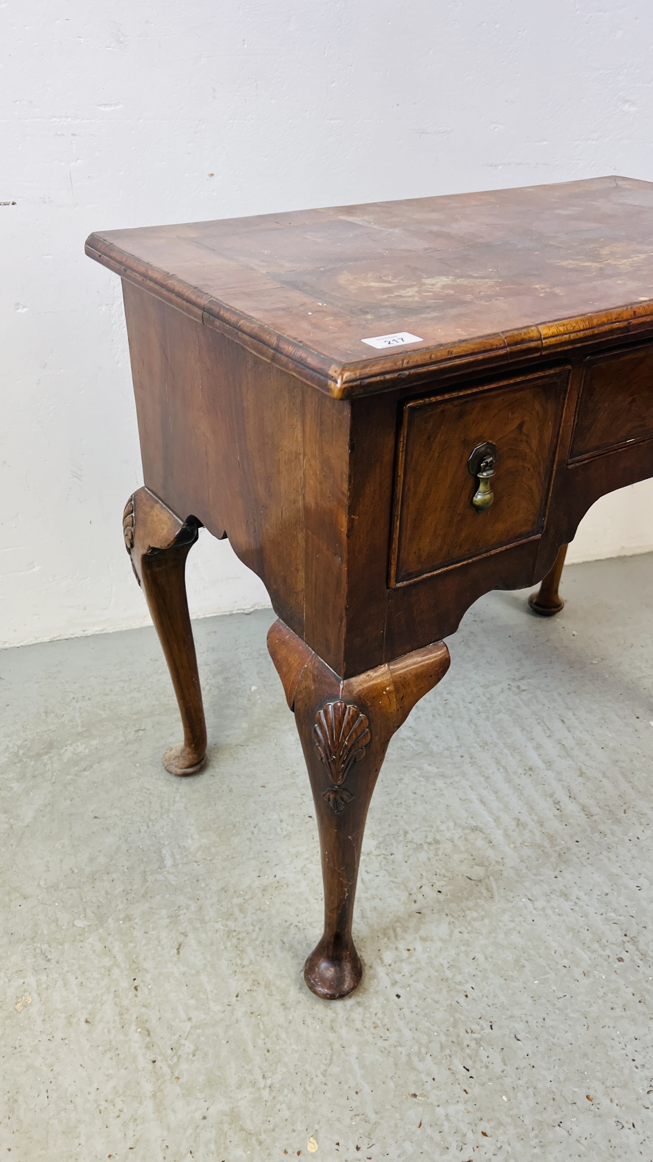 A WALNUT THREE DRAWER LOWBOY ON CABRIOLE LEGS, C18th AND LATTER, 77CM. - Image 7 of 10