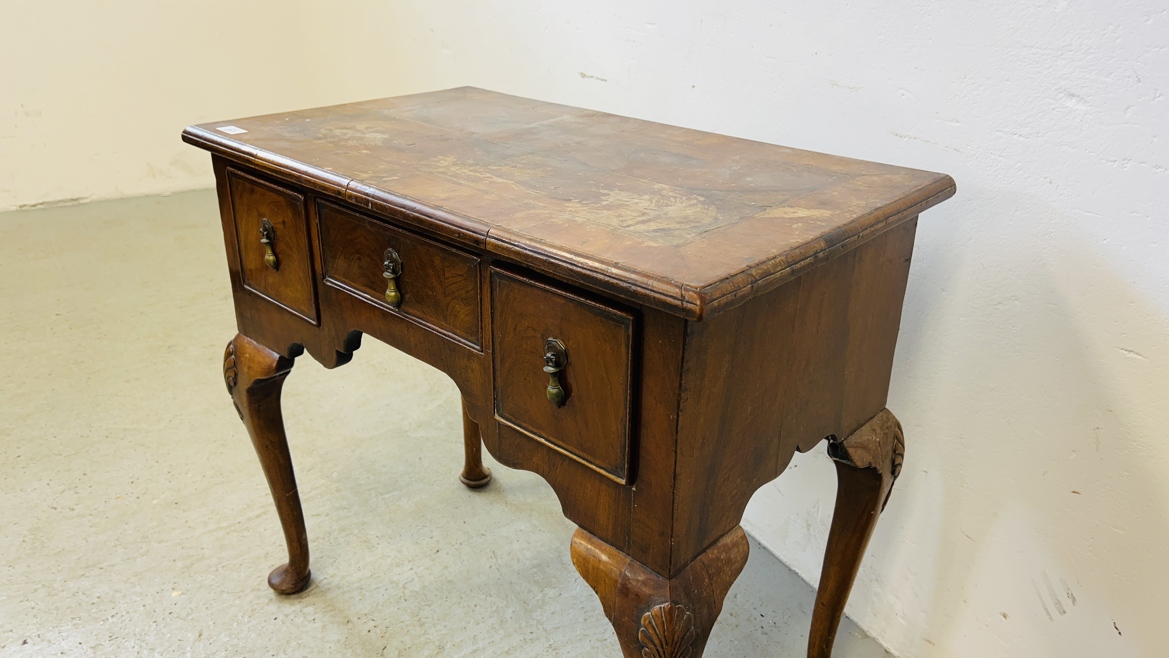 A WALNUT THREE DRAWER LOWBOY ON CABRIOLE LEGS, C18th AND LATTER, 77CM. - Image 4 of 10