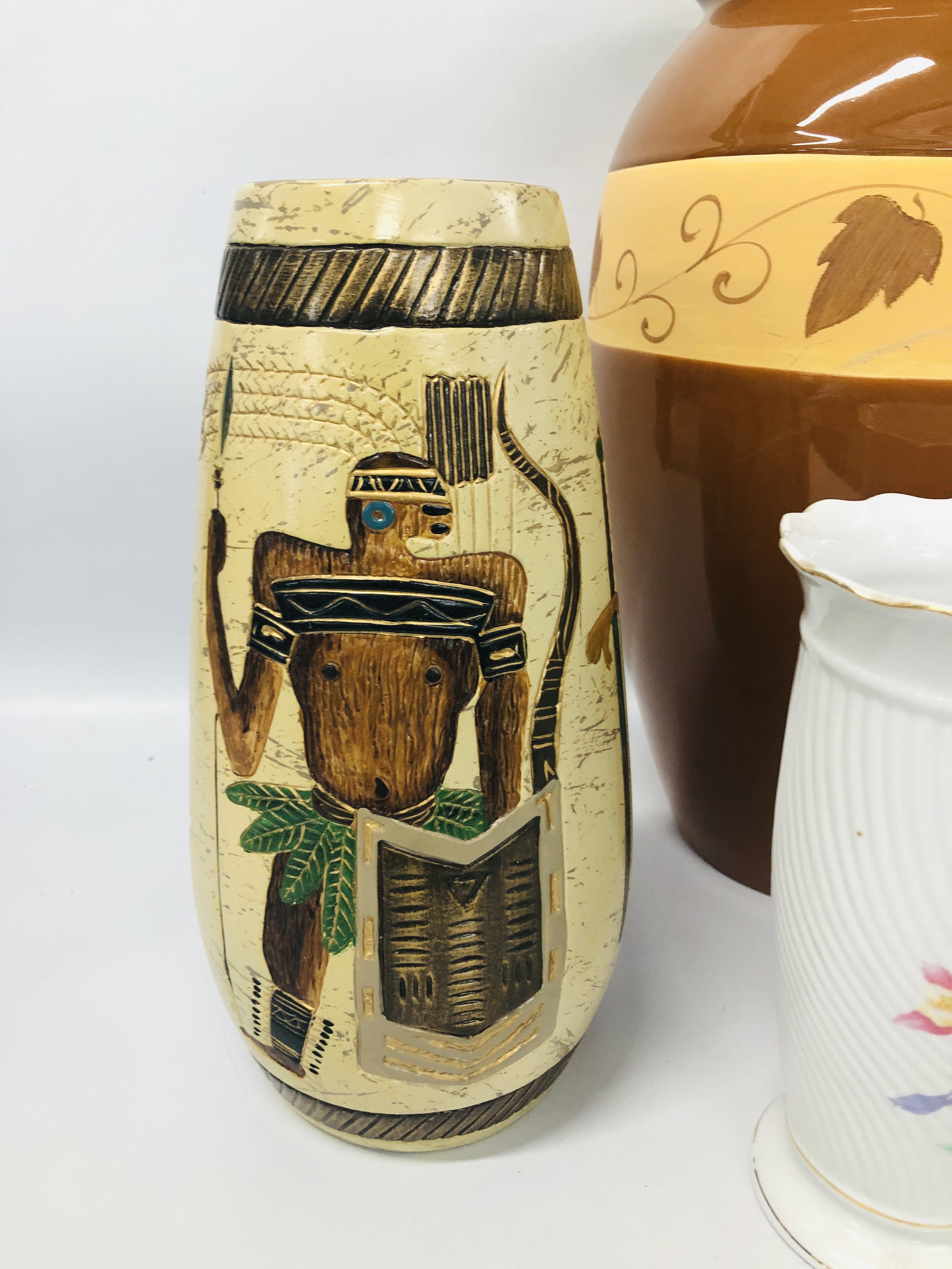 FIVE VARIOUS DECORATIVE VASES INCLUDING EGYPTIAN, BROWN GLAZED, - Image 5 of 6