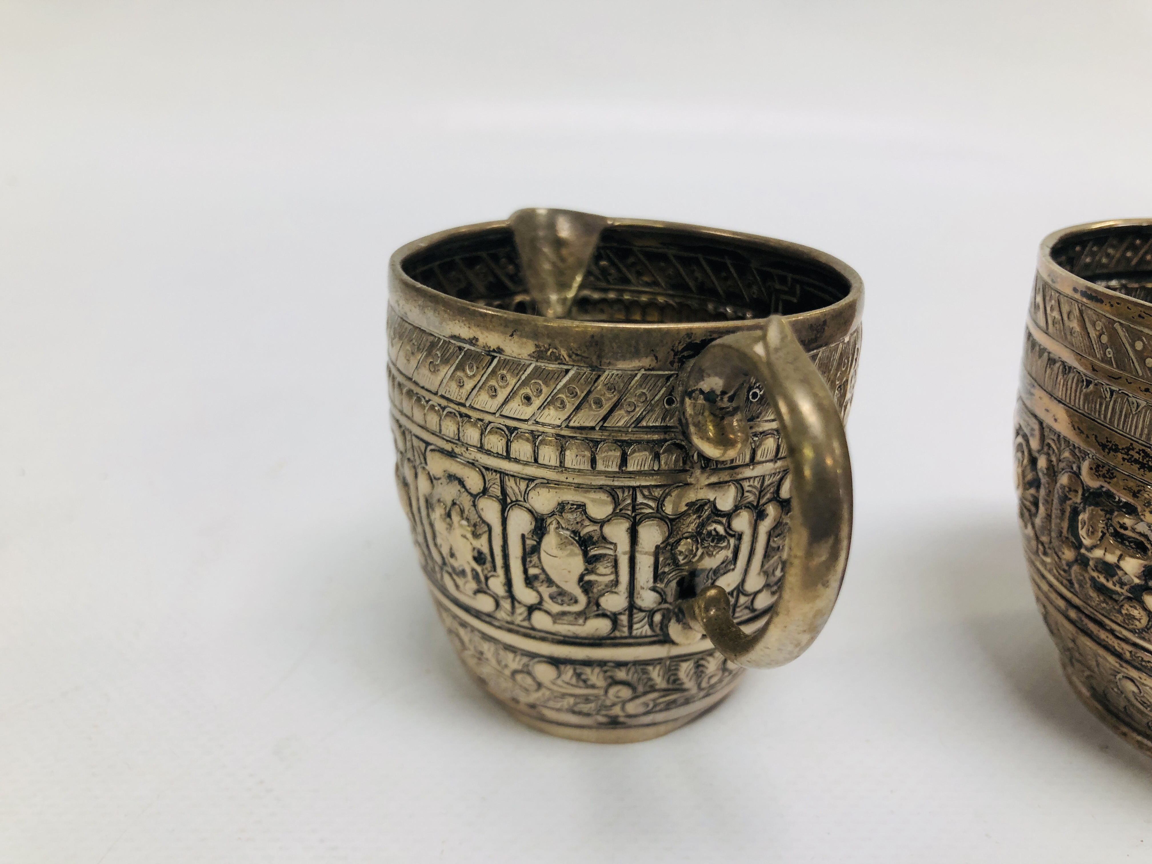 AN UNUSUAL SILVER SUGAR BOWL AND CREAM JUG EMBOSSED DECORATION DEPICTING ANIMALS, - Image 3 of 14