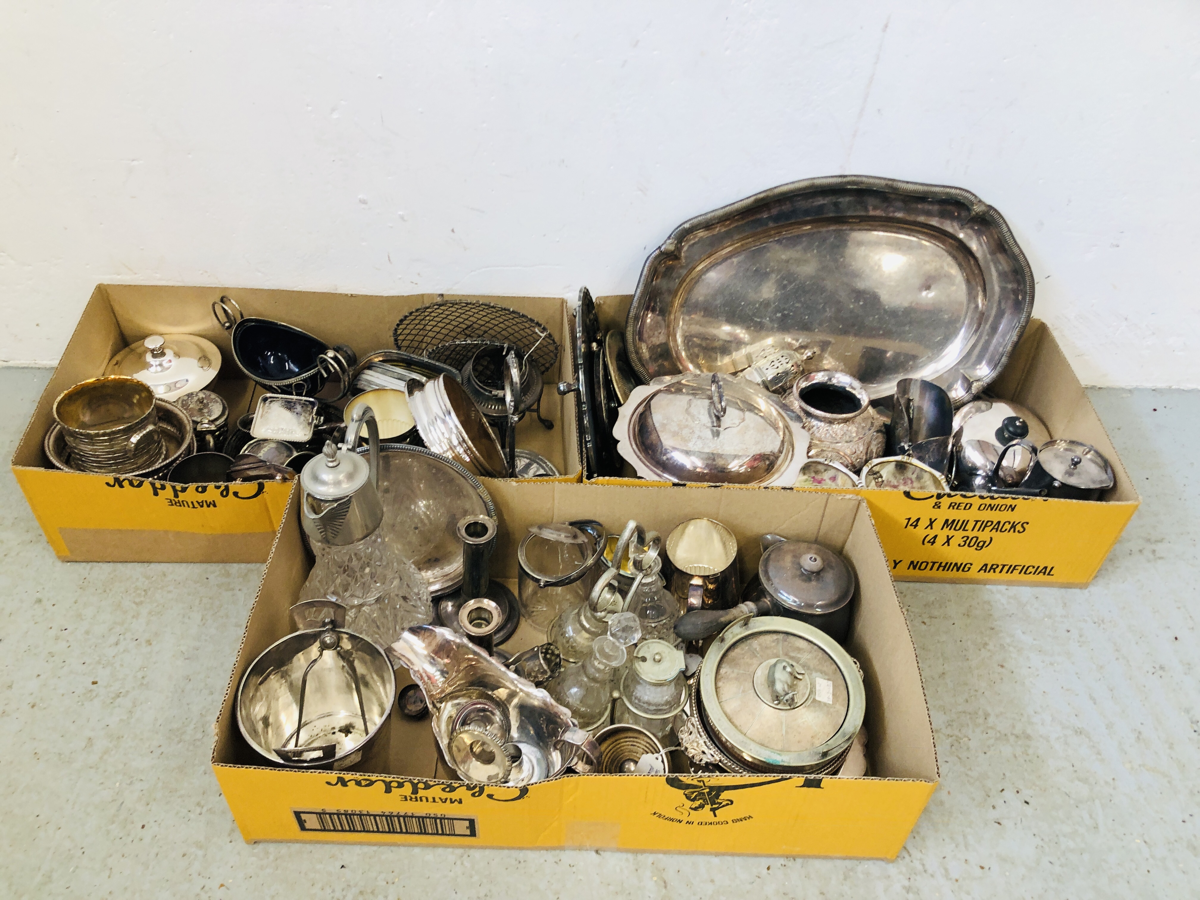 THREE BOXES CONTAINING AN EXTENSIVE COLLECTION OF ASSORTED MODERN AND VINTAGE PLATED WARE TO