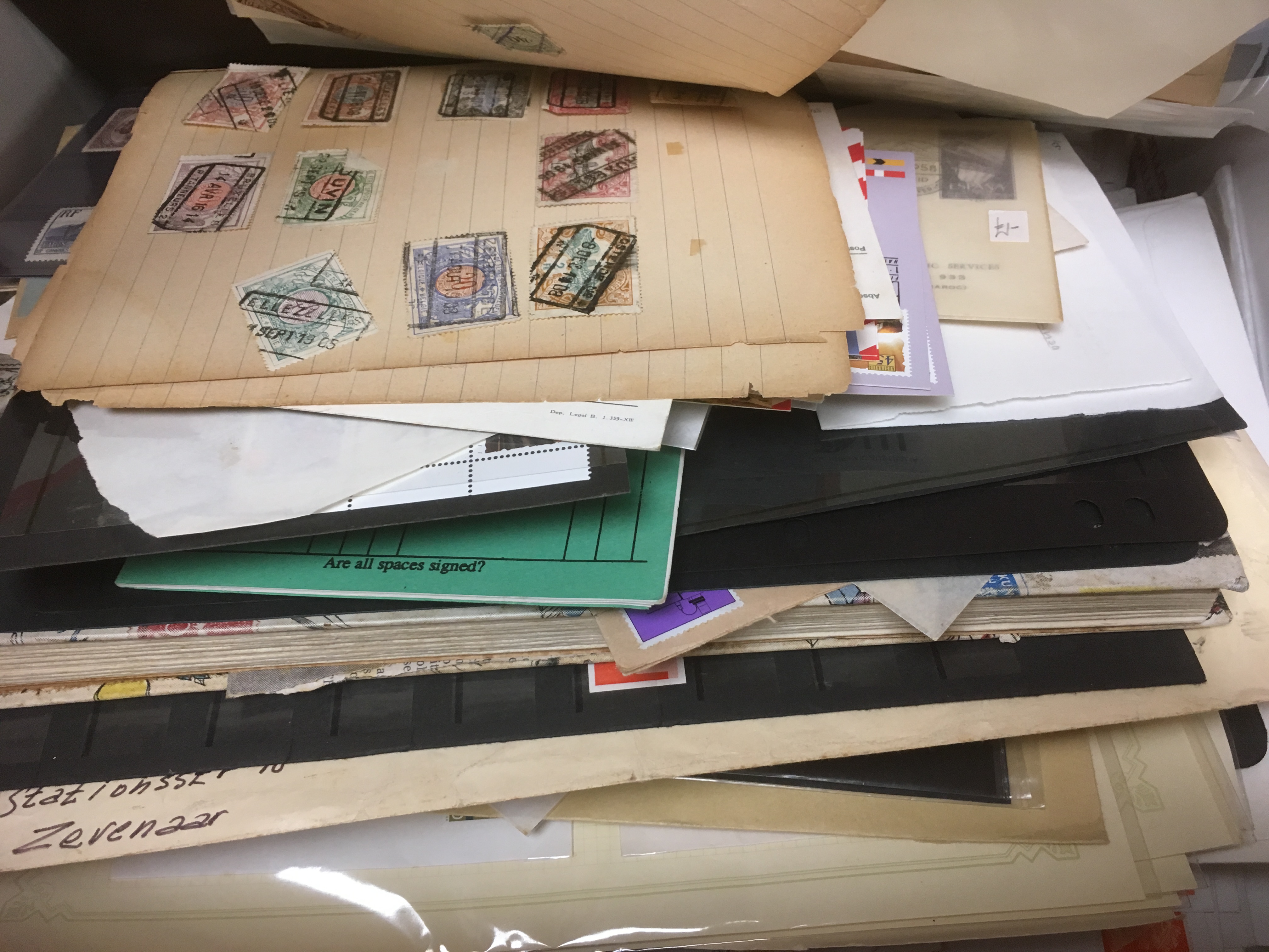 TWO BOXES OF RAILWAY INTEREST THEMATIC COVERS, MUCH 1970's, ALSO SOME STAMPS. - Bild 2 aus 3