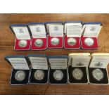 GB: SILVER PROOF CROWNS IN CASES WITH CERTIFICATES, 1977 (5), 1980 (2), 1981 (3),