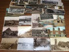 A COLLECTION OF GREAT YARMOUTH POSTCARDS (APPROX 150).