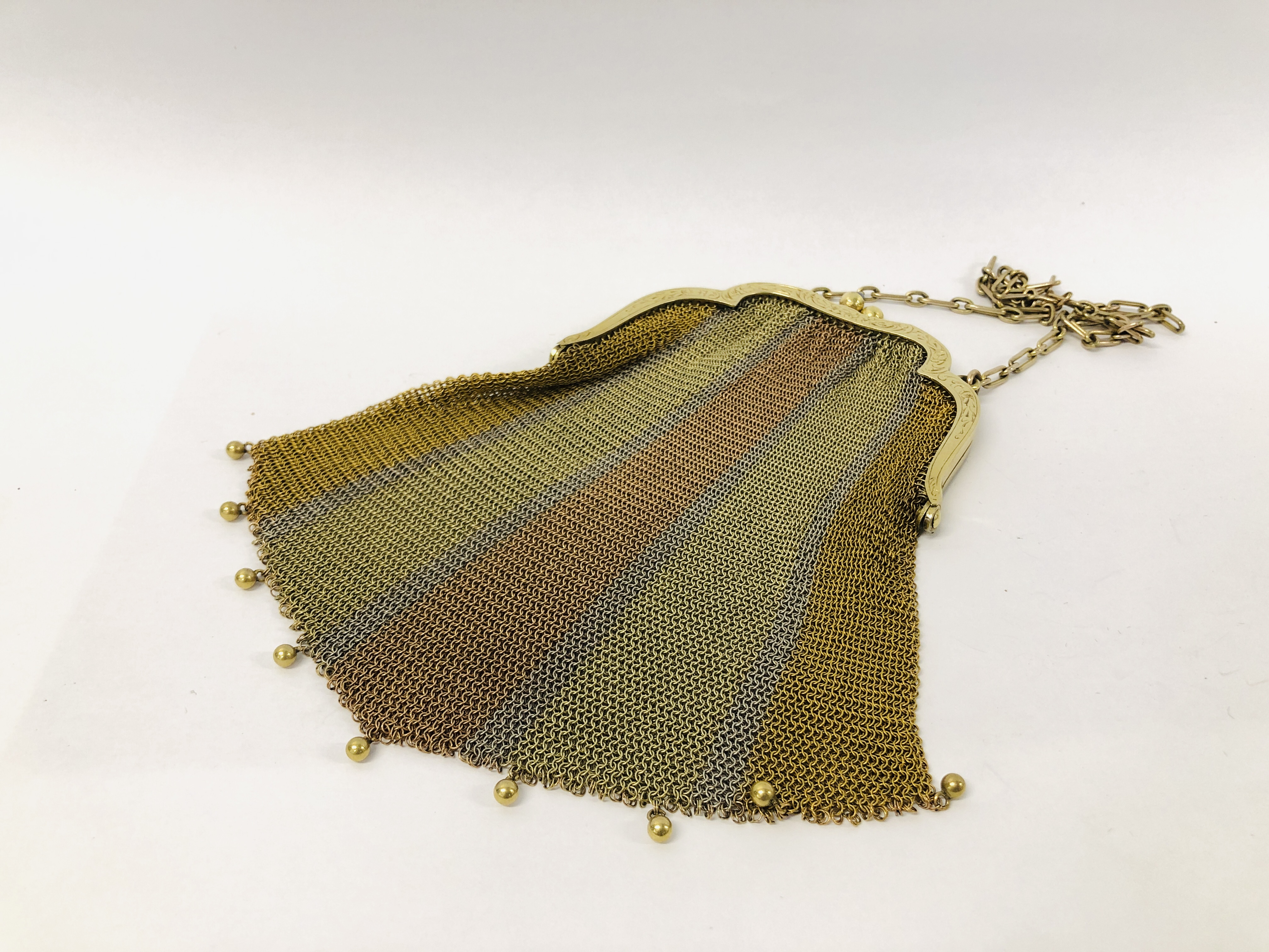 VINTAGE CHAIN MAIL PURSES YELLOW METAL TRI-COLOURED DESIGN (INDISTINCT MARKS).