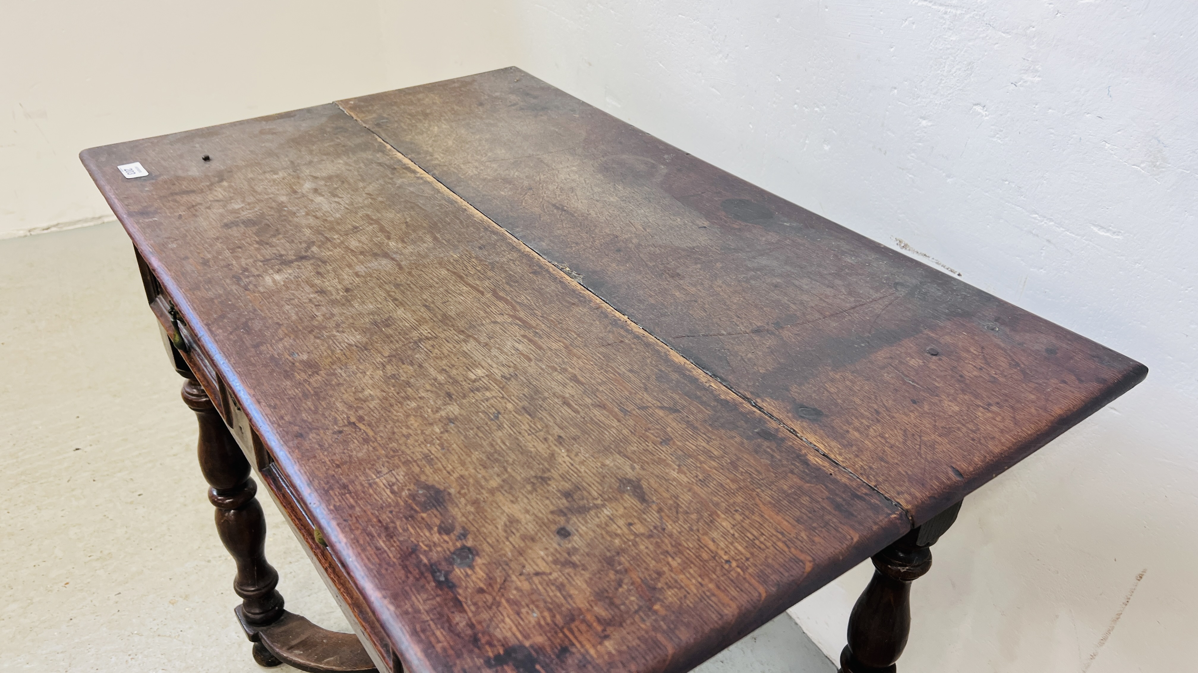 A LATE C17th OAK SINGLE DRAWER SIDE TABLE WITH A WAVY X STRETCHER, W 88CM. - Image 4 of 15