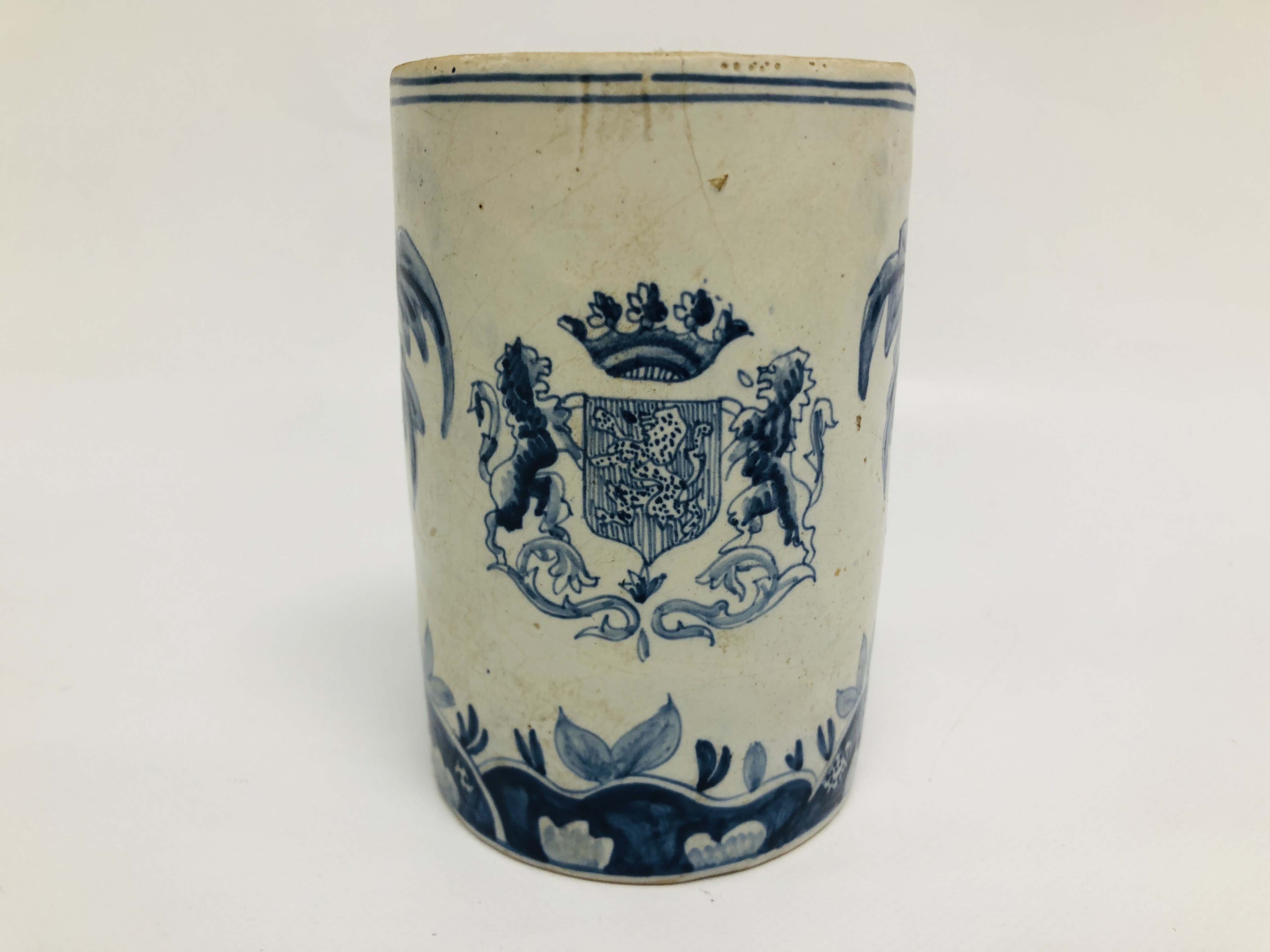 A WORCESTER BLUE AND WHITE TANKARD, - Image 17 of 20