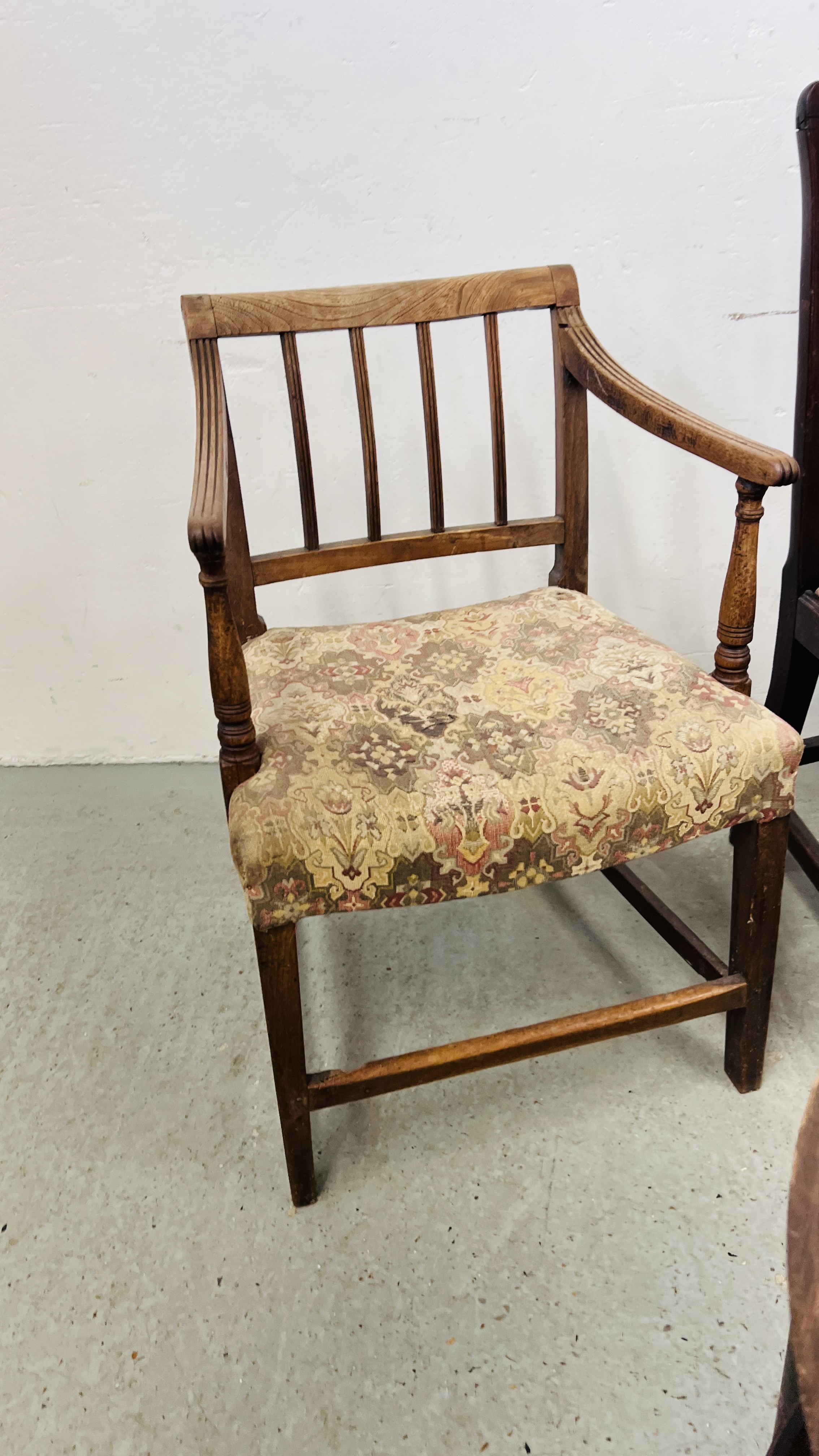A PAIR OF ANTIQUE MAHOGANY STRUNG BACK SIDE CHAIRS WITH DROP IN SEATS, - Image 5 of 6