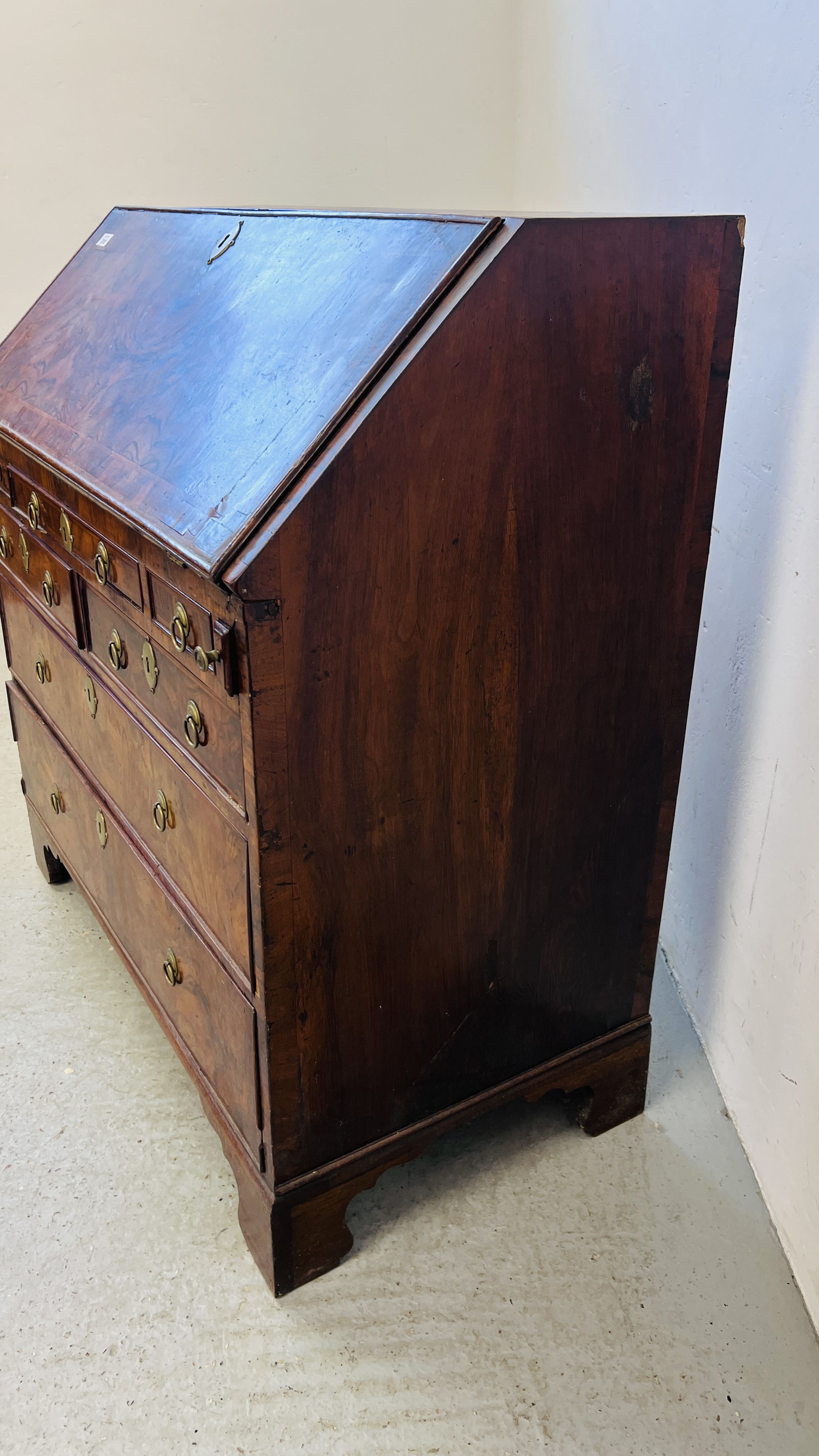 A GEORGE II FIGURED WALNUT BUREAU, THE FALLING FRONT ENCLOSING FITTED INTERIOR, - Image 7 of 17