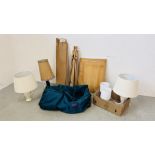 A ROWNEY BEECHWOOD FOLDING ARTISTS SKETCHING EASEL, DELSEY LUGGAGE BAG,