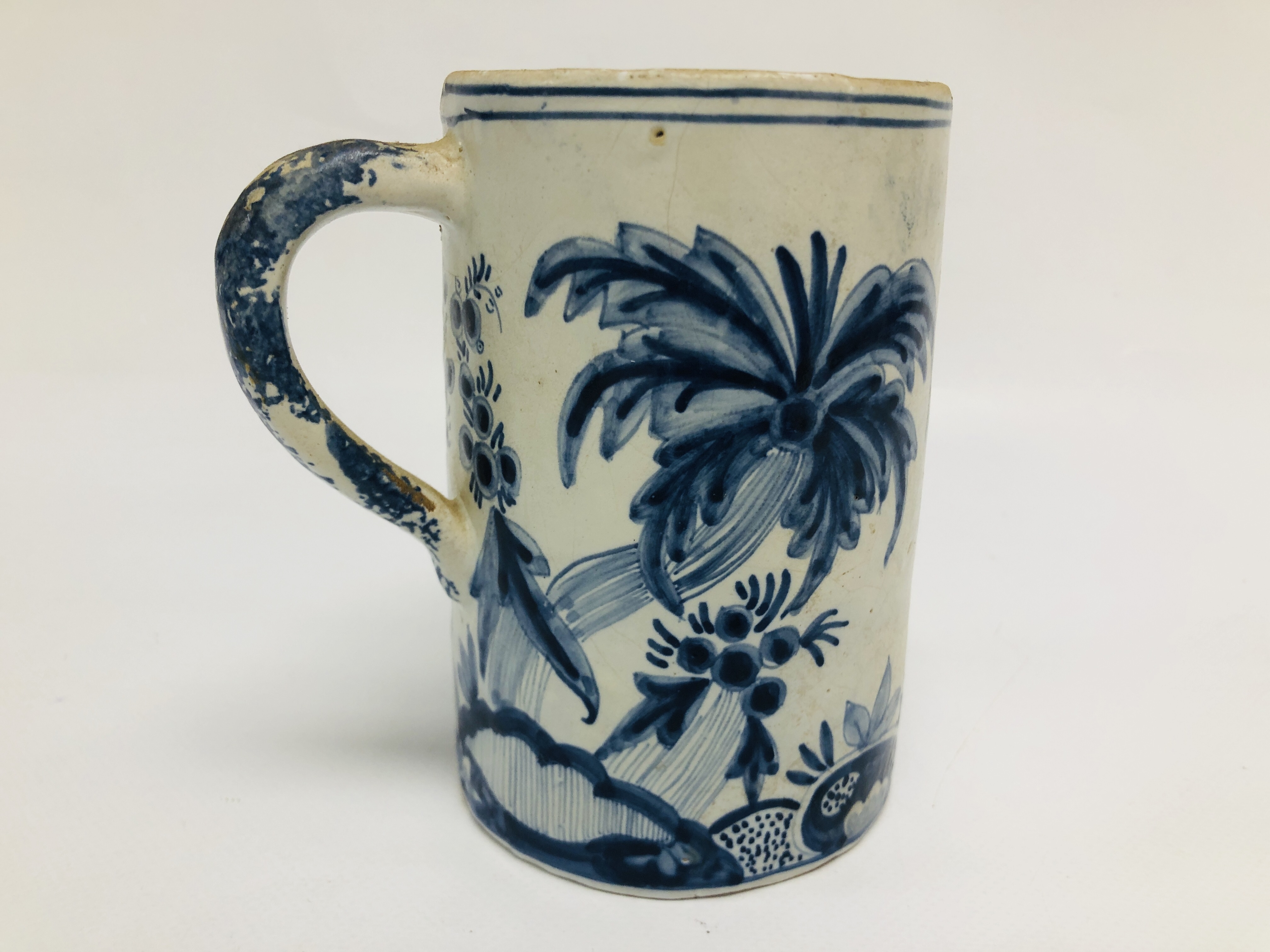 A WORCESTER BLUE AND WHITE TANKARD, - Image 18 of 20