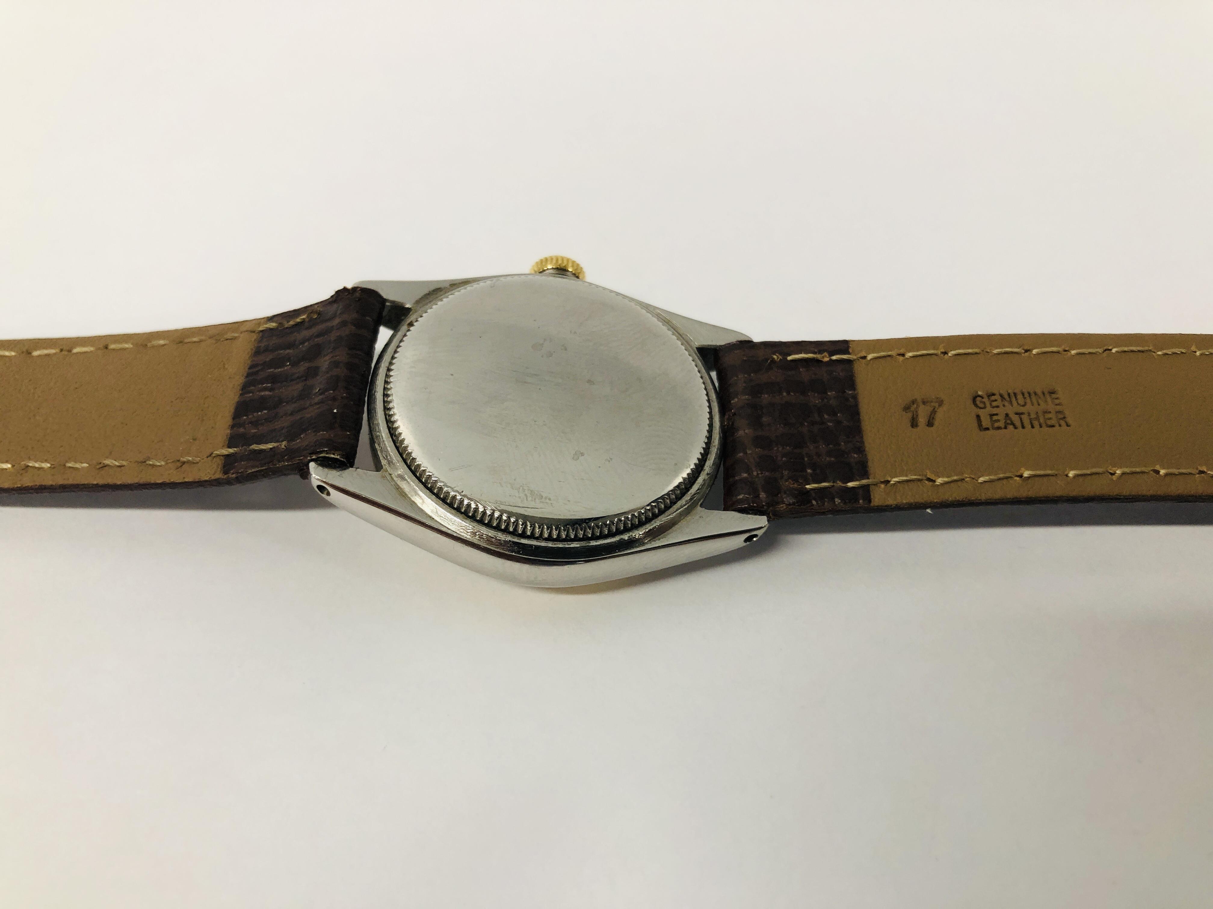 A VINTAGE CIRCA 1950 GENTLEMANS ROLEX OYSTER WRIST WATCH ON BROWN LEATHER REPLACEMENT STRAP. - Image 9 of 10