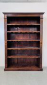 A MODERN OAK SIX TIER BOOKSHELF WITH SCALLOPED FRONT TO SHELVES, THE SIDES FLUTED HEIGHT 224CM,