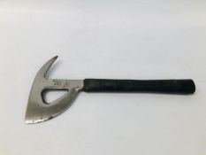 A WWII ELWELL 1944 27N/1 RAF ESCAPE AXE WITH 20,000 VOLT TESTED HANDLE.