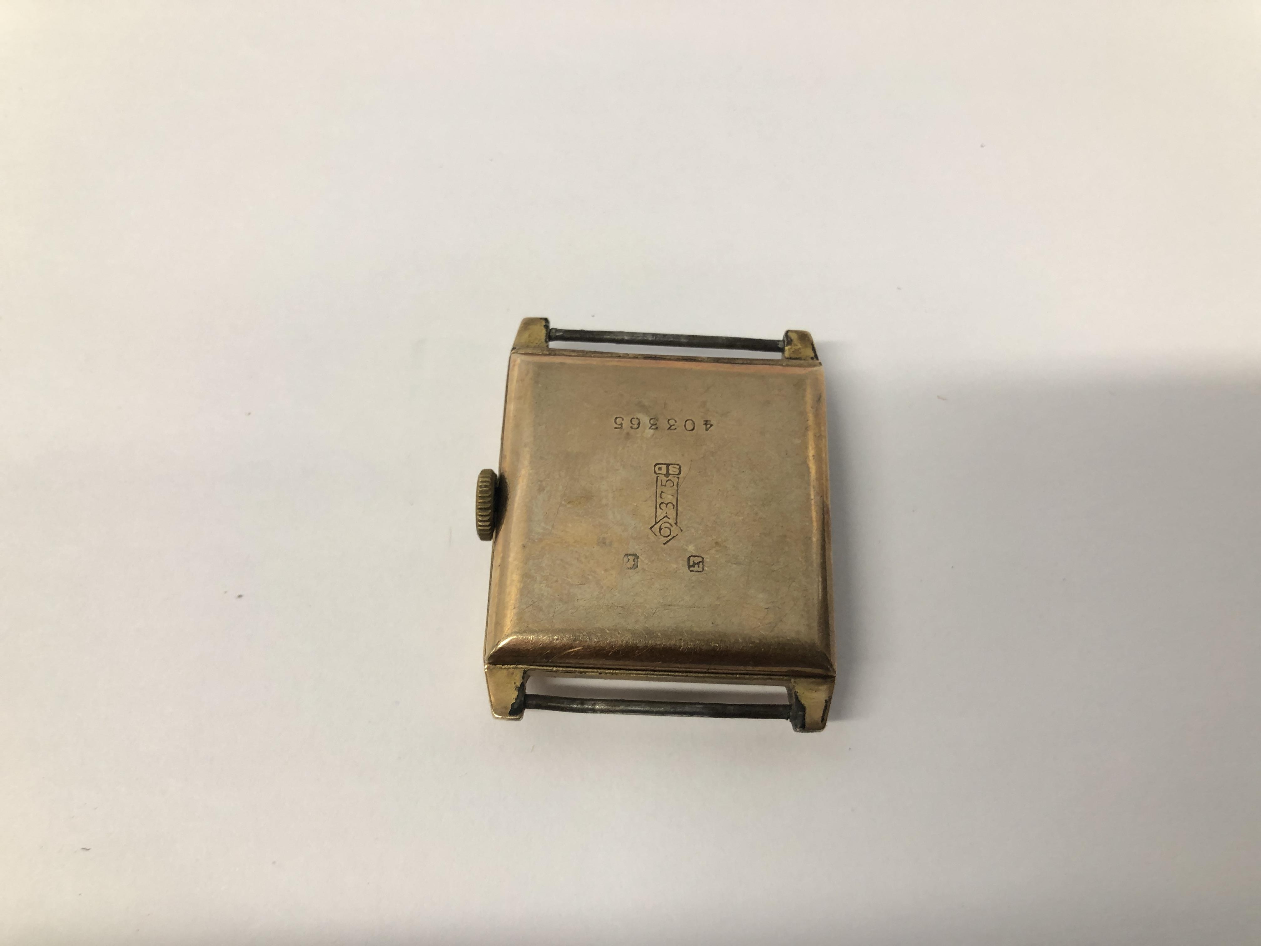 VINTAGE YELLOW METAL THREE STONE RING ALONG WITH A WATCH FACE, BACK MARKED 375. - Image 11 of 11