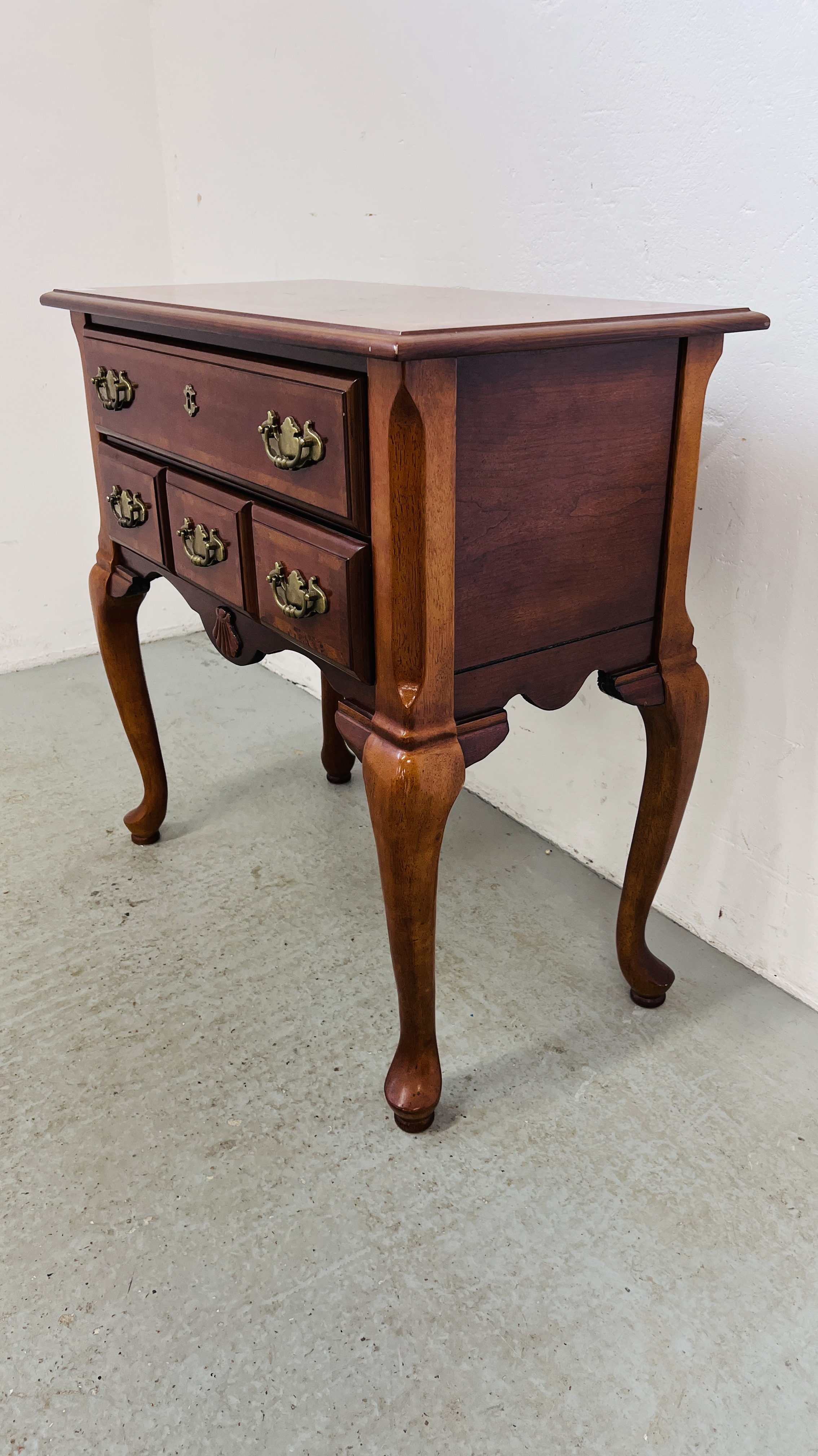 REPRODUCTION TWO DRAWER LOW BOY WIDTH 77CM. DEPTH 41CM. HEIGHT 77CM. - Image 2 of 5