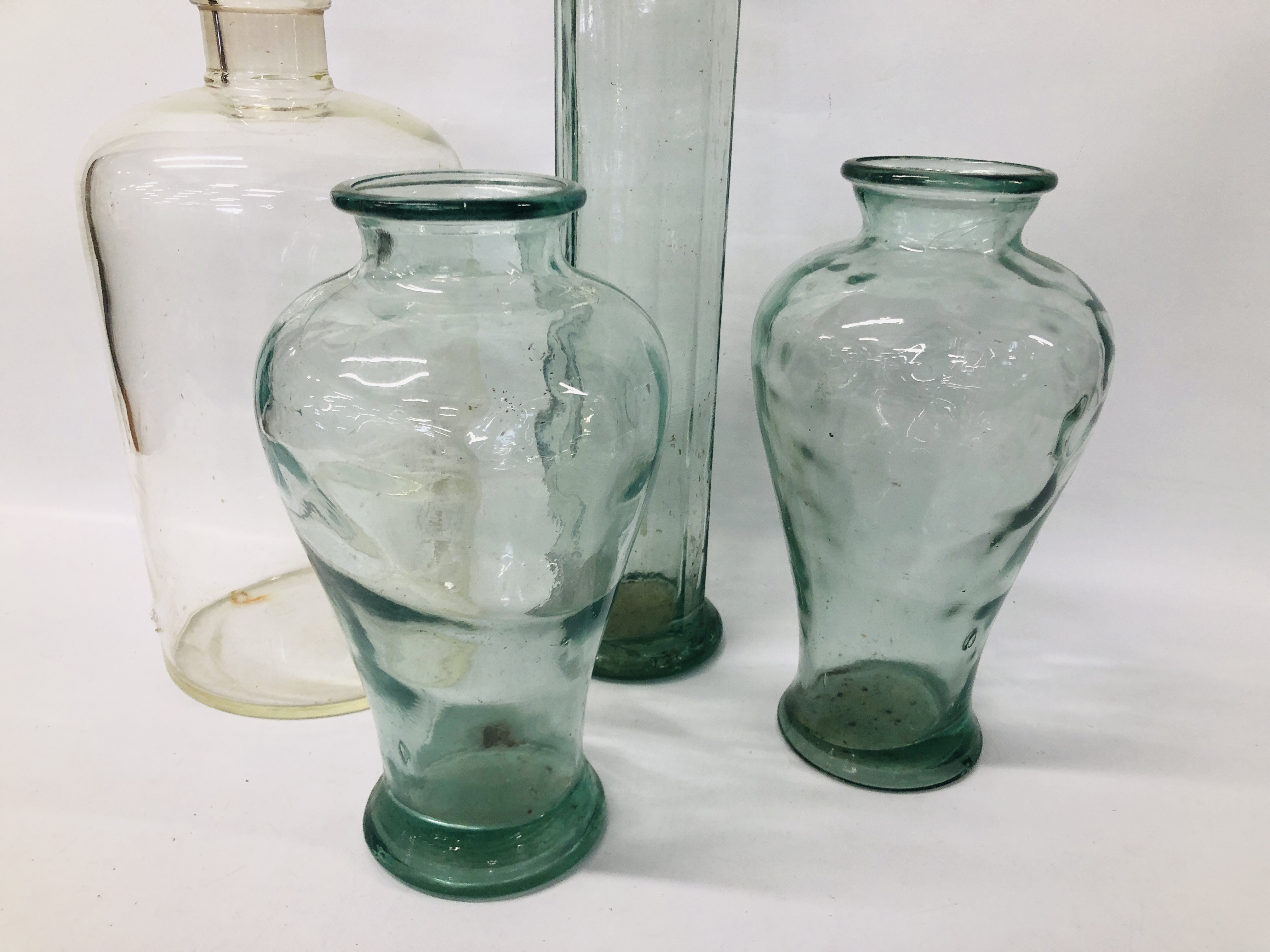 TWO GLASS VASES, A TALL CYLINDER VASE AND ONE OTHER GLASS BOTTLE. - Image 2 of 4