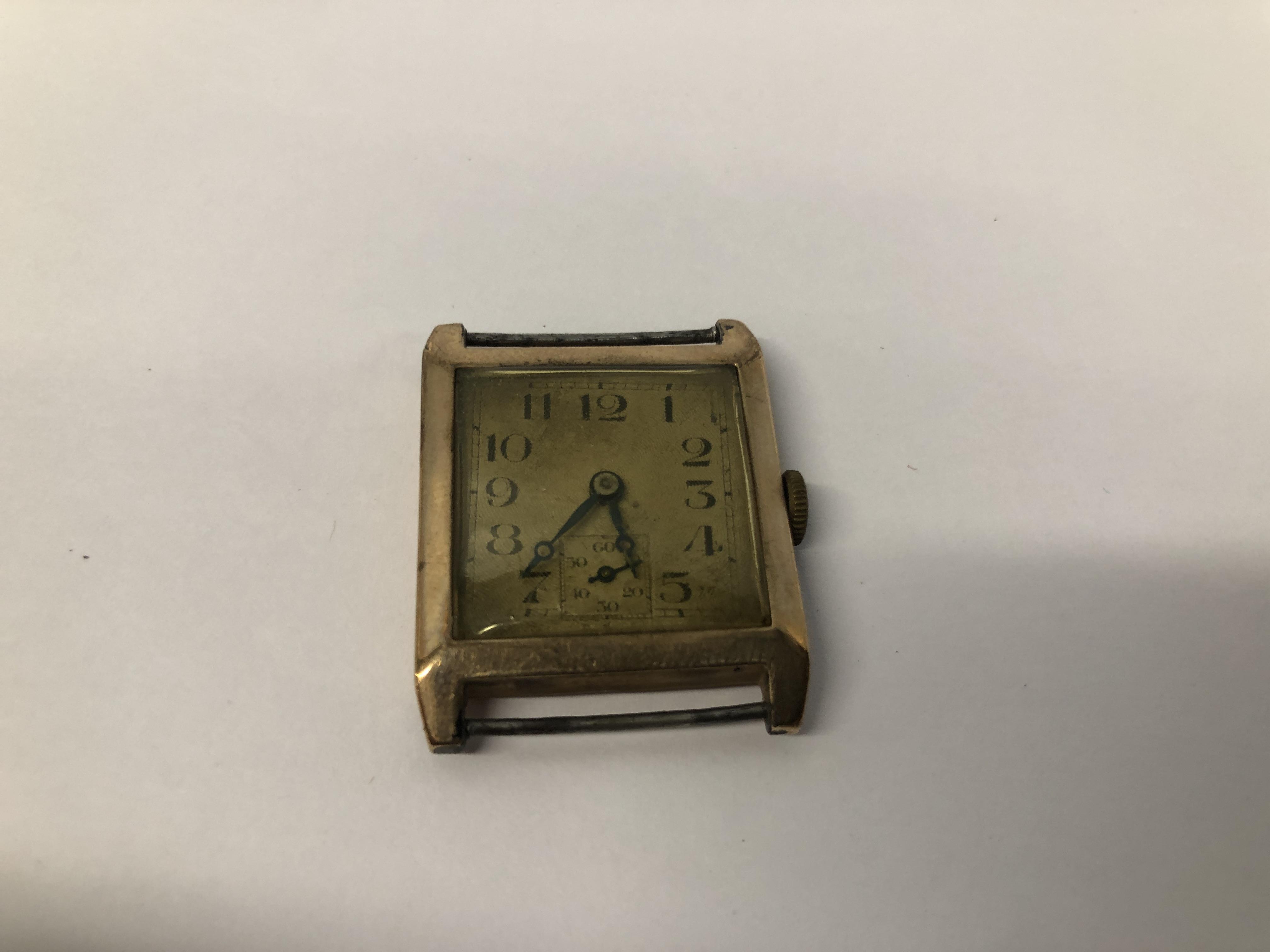 VINTAGE YELLOW METAL THREE STONE RING ALONG WITH A WATCH FACE, BACK MARKED 375. - Image 8 of 11