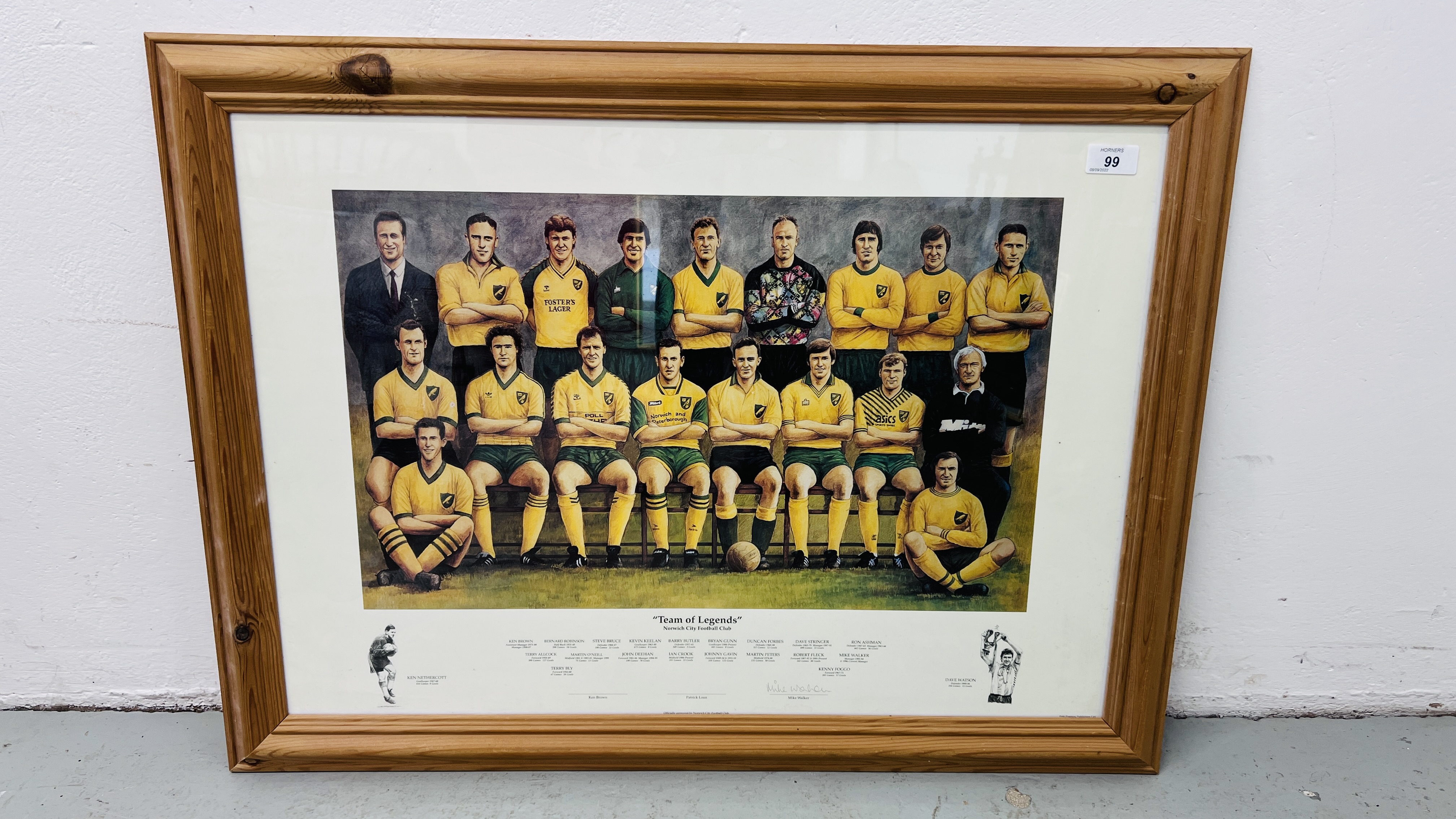 A PINE FRAMED NORWICH CITY FOOTBALL CLUB "TEAM LEGENDS" PRINT 49 X 69CM.