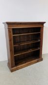 A GILLERSON STAINED PINE BOOKSHELF WITH THREE ADJUSTABLE SHELVES W 97CM, D 30CM, H 107CM.