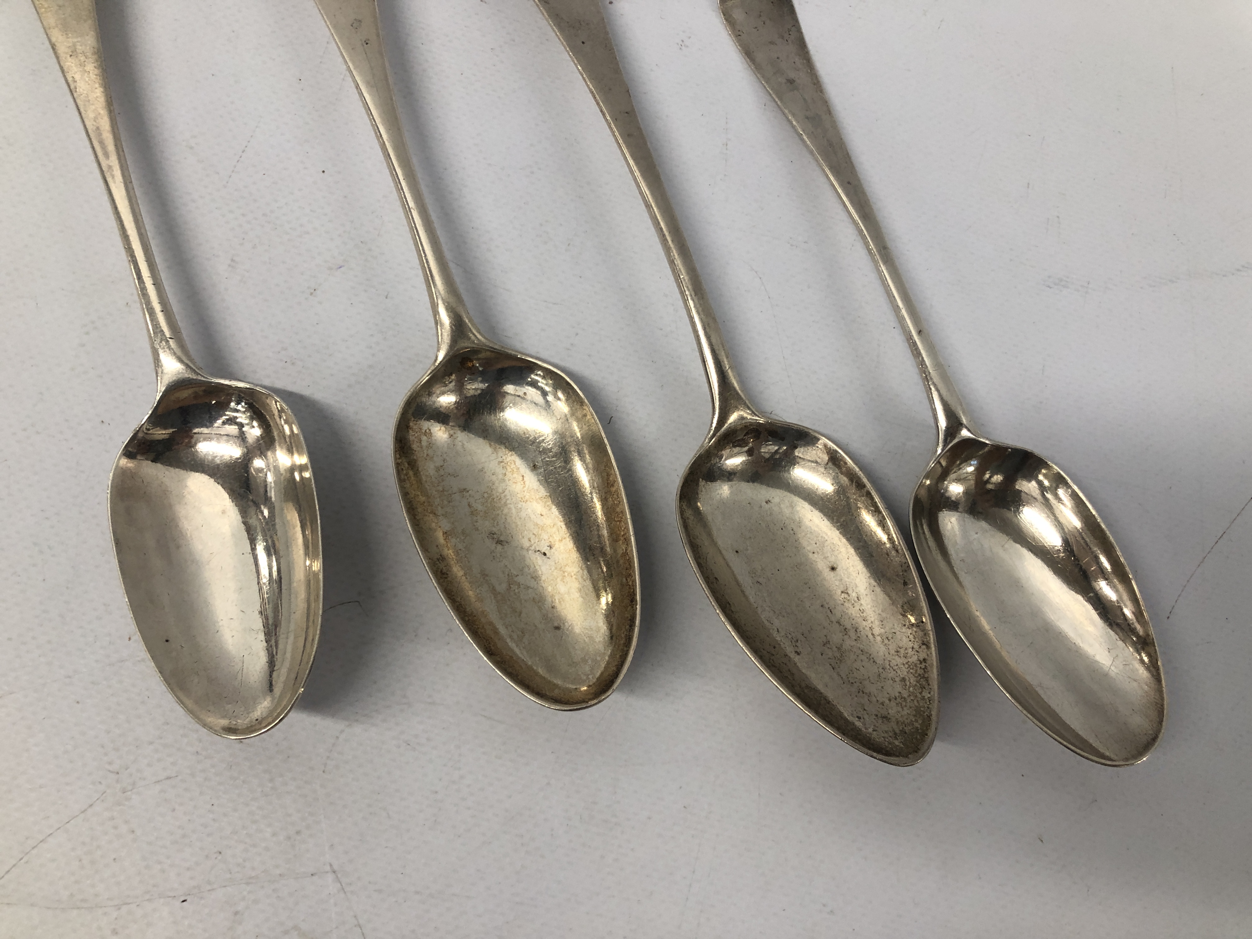 3 GEORGIAN OLD ENGLISH PATTERN SILVER SERVING SPOONS, - Image 4 of 10