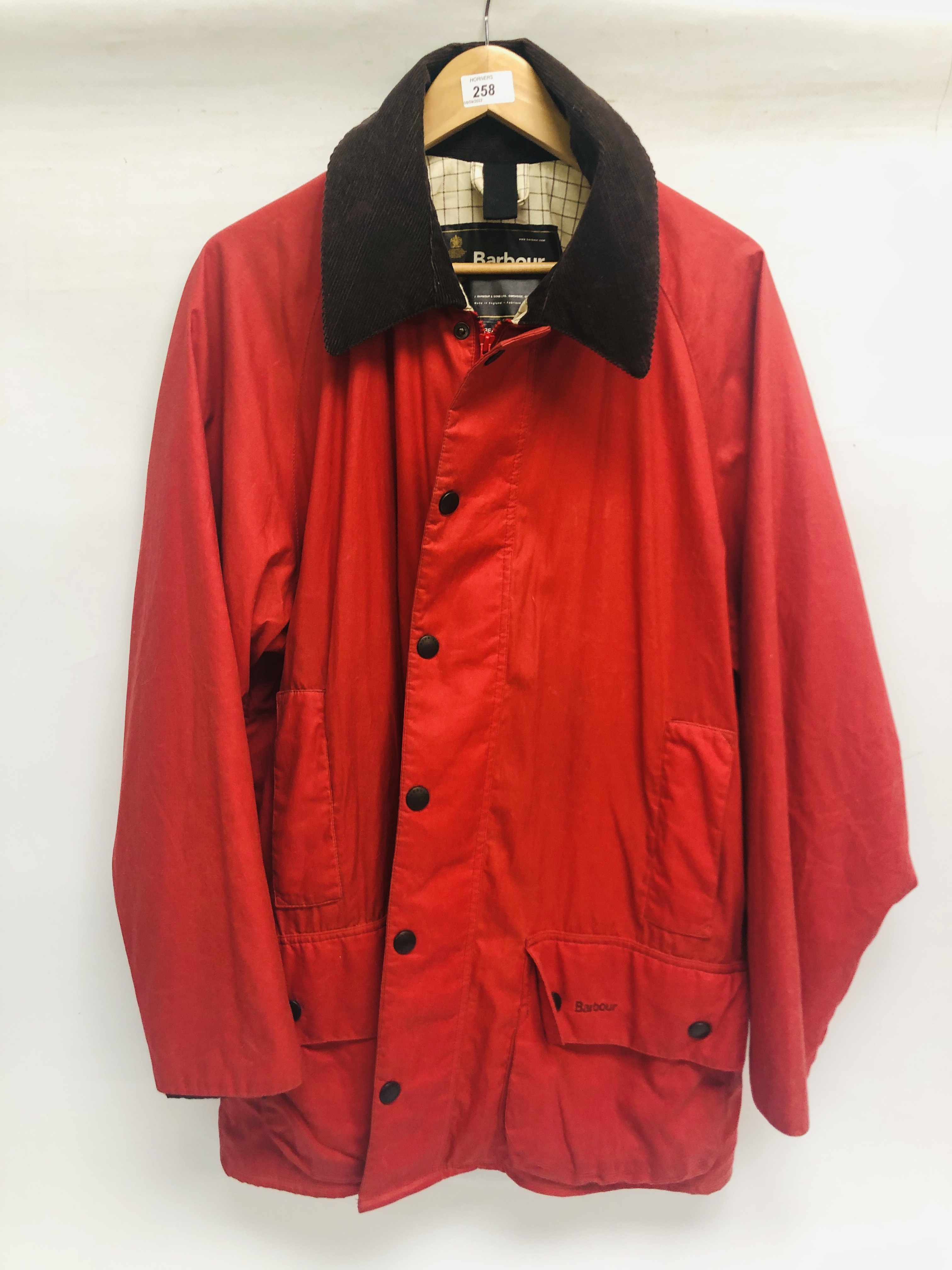 A BEAUFORT LIGHT WEIGHT BARBOUR COAT RED,