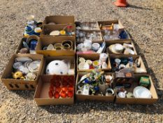 17 X BOXES OF ASSORTED HOUSEHOLD SUNDRIES / EFFECTS AND GLASS WARE TO INCLUDE DOULTON DINNER WARE,