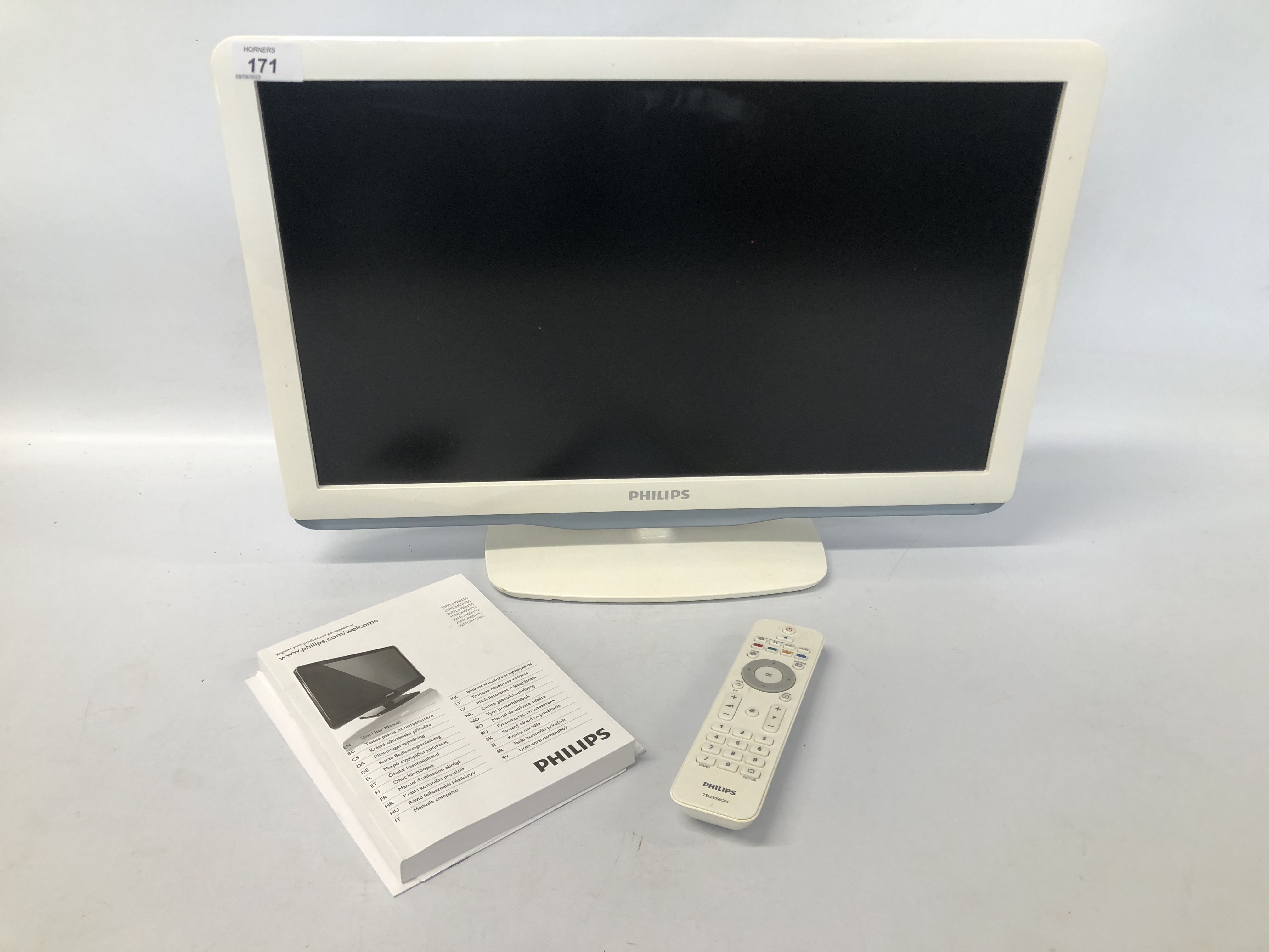 PHILIPS 22 INCH TV MODEL 22PFL3415H/12 WITH REMOTE AND INSTRUCTIONS - SOLD AS SEEN.