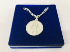 SILVER ST CHRISTOPHER PENDANT ON A SILVER FLAT LINK CURB CHAIN.