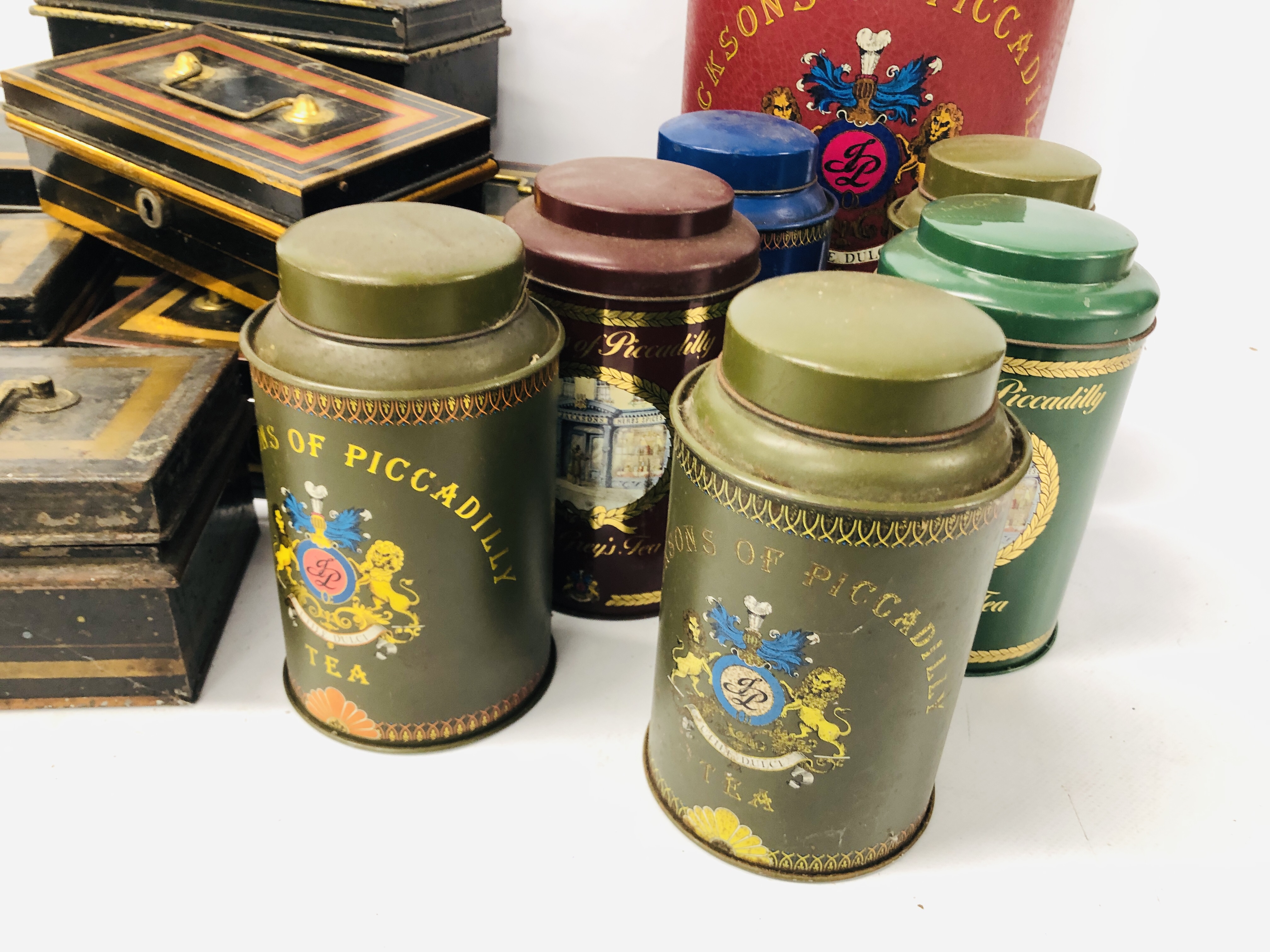 7 JACKSONS OF PICCADILLY TEA TINS ALONG WITH 8 VINTAGE BLACK AND GOLD TONE CASH TINS - Image 2 of 6